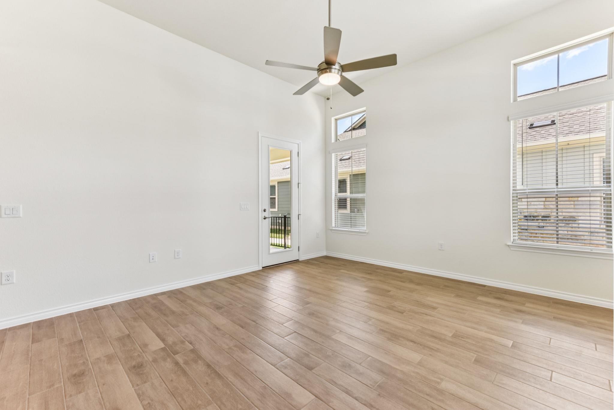 104 Maceo Way #102 photo 4