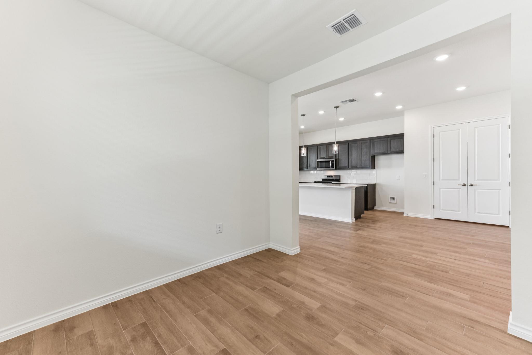104 Maceo Way #102 photo 10