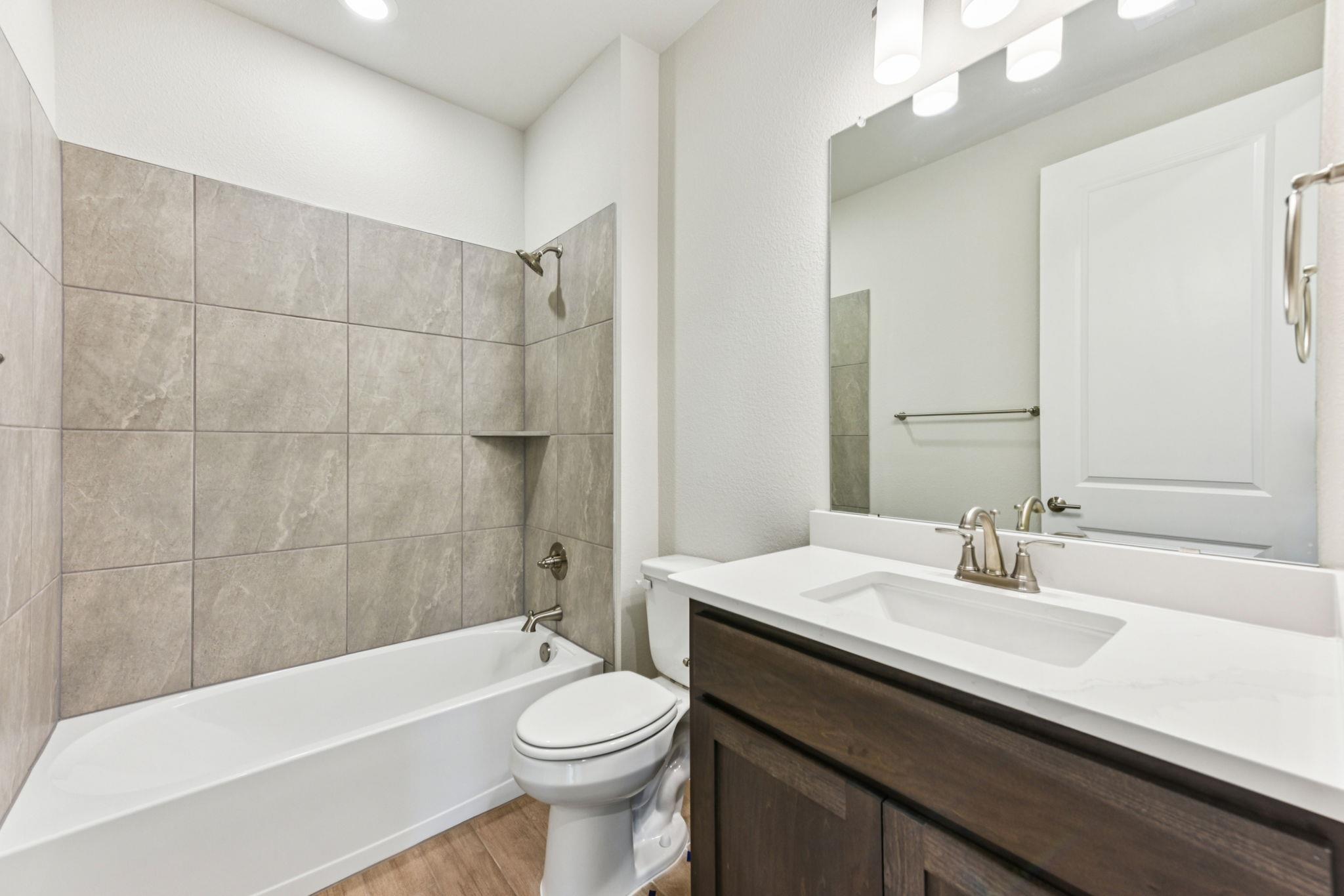 133 Antoinette Way #101 photo 11