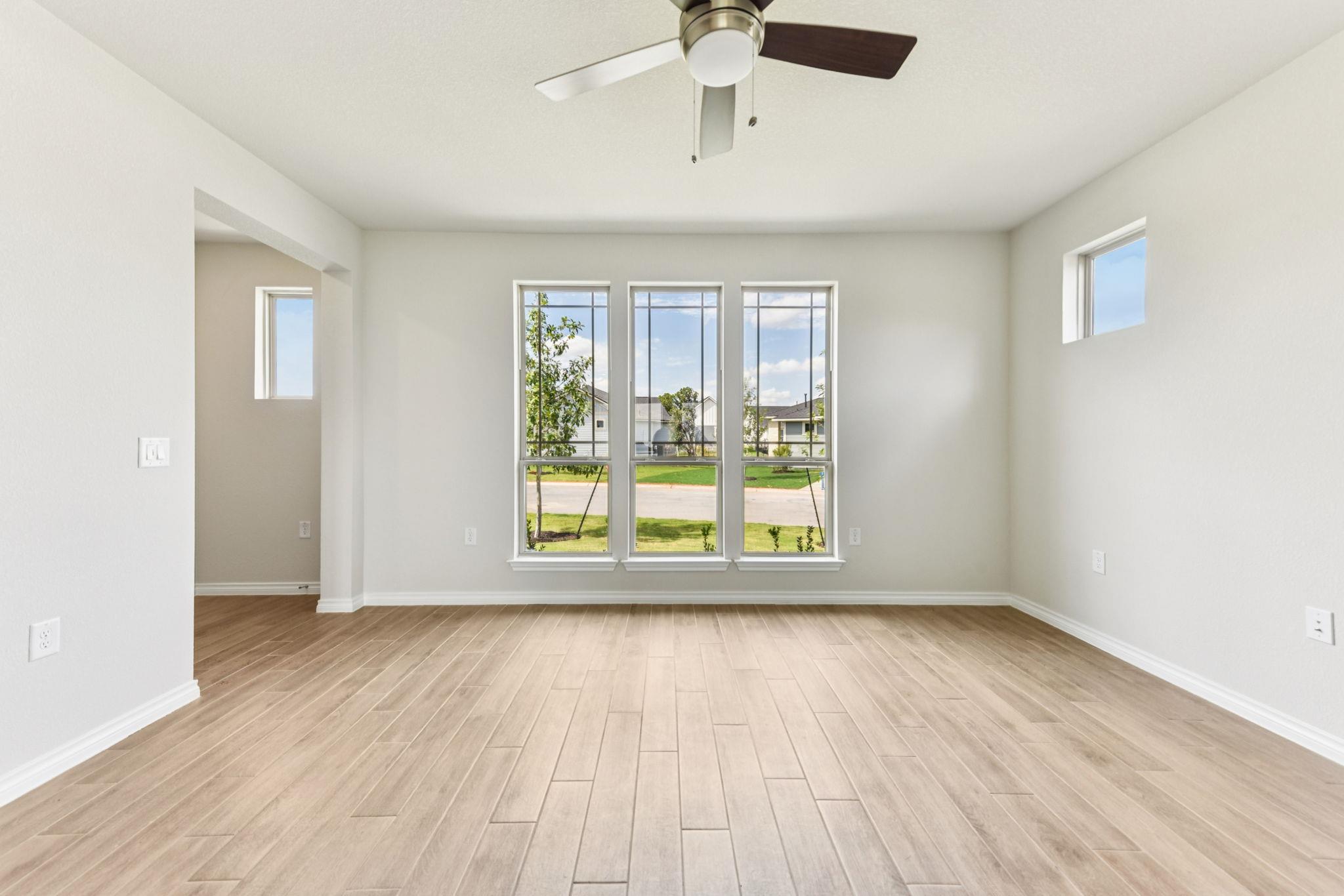133 Antoinette Way #101 photo 5