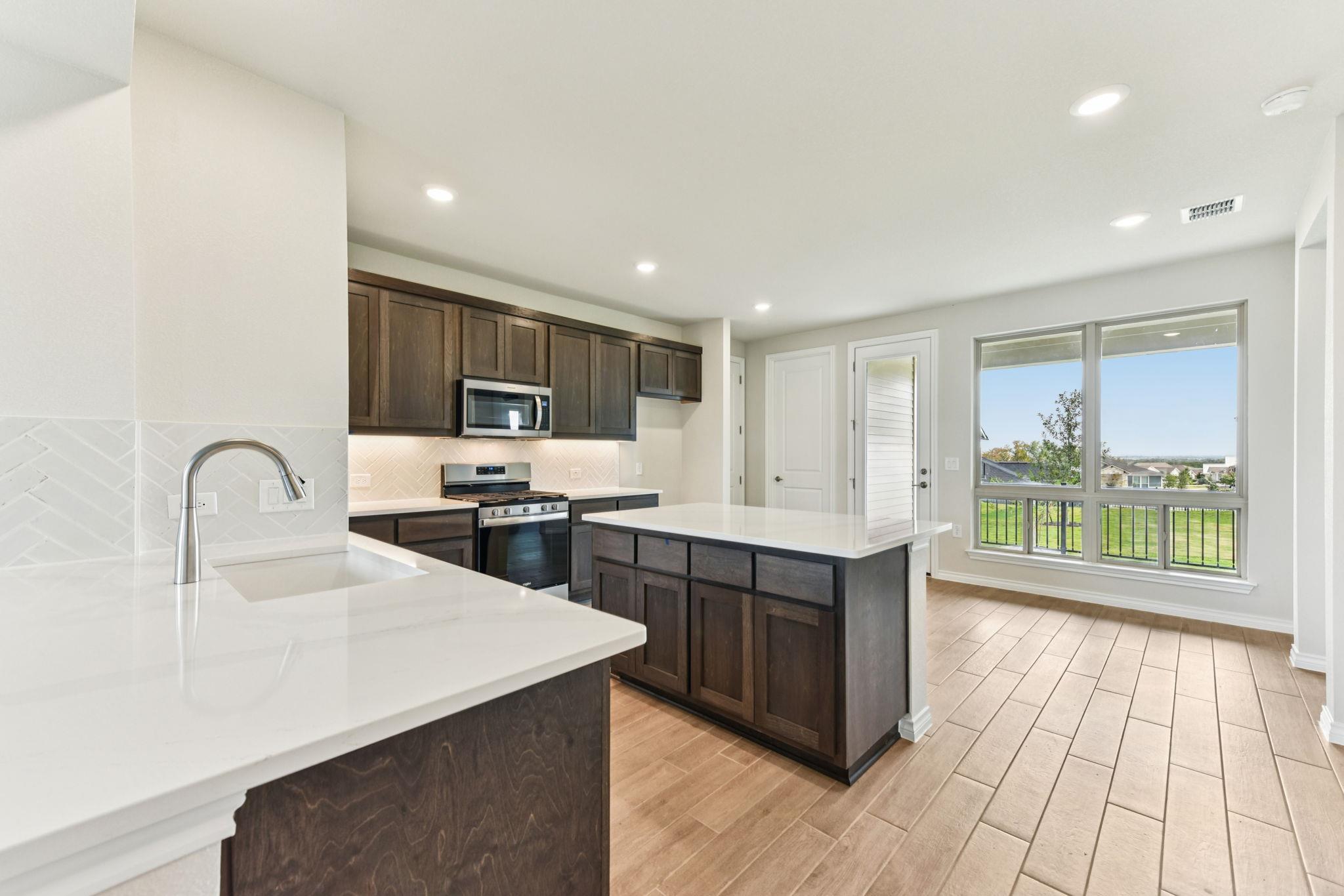 133 Antoinette Way #101 photo 8