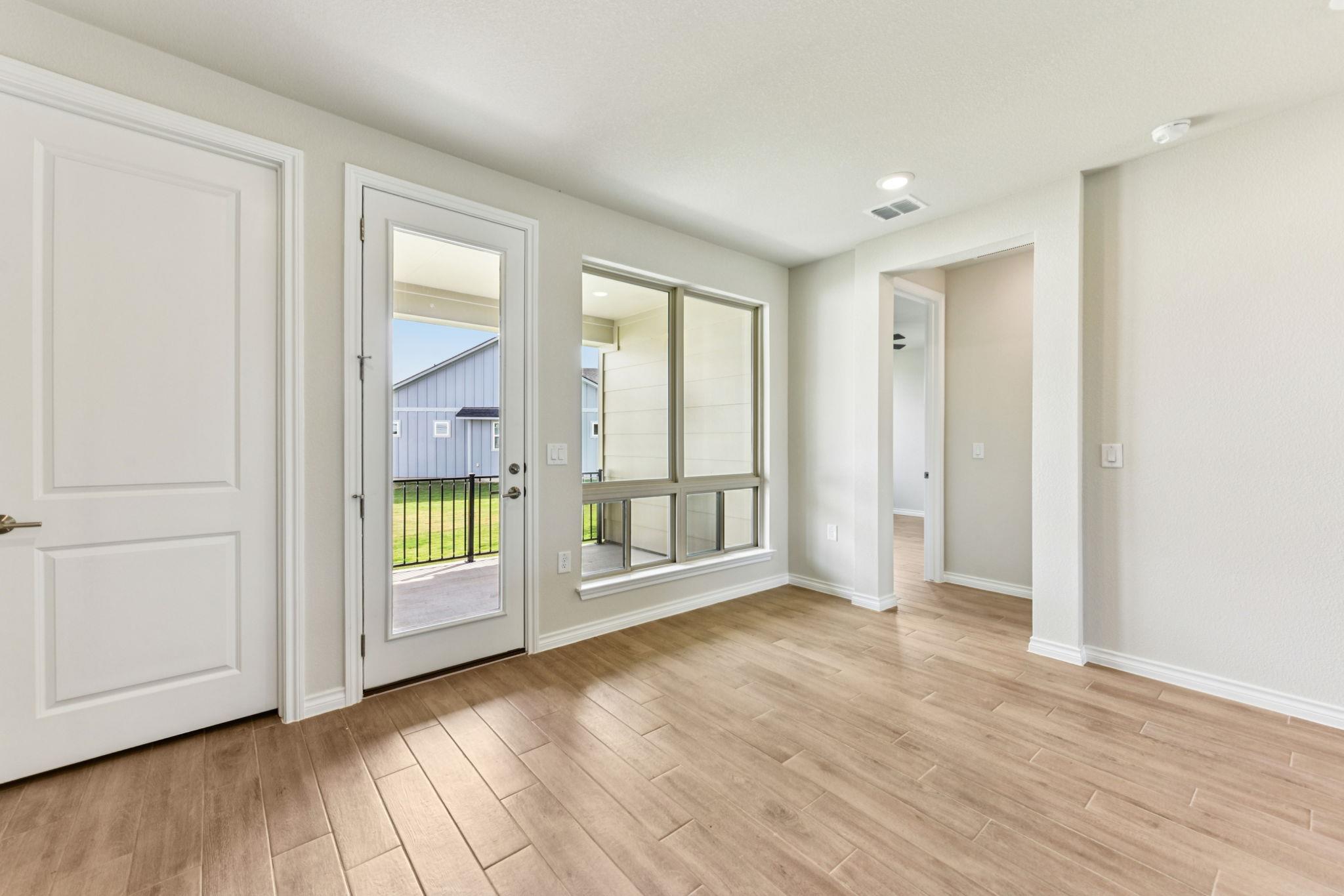 133 Antoinette Way #101 photo 9