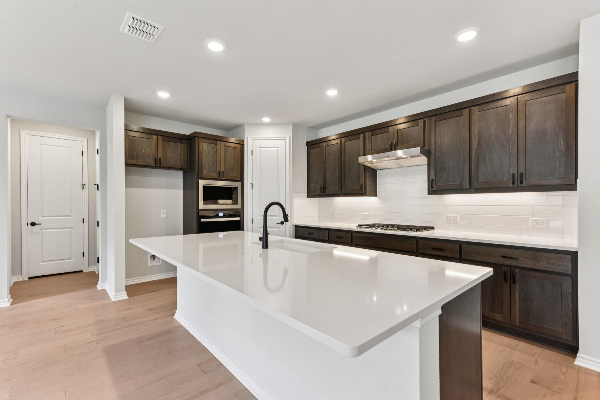 127 Antoinette Way photo 12