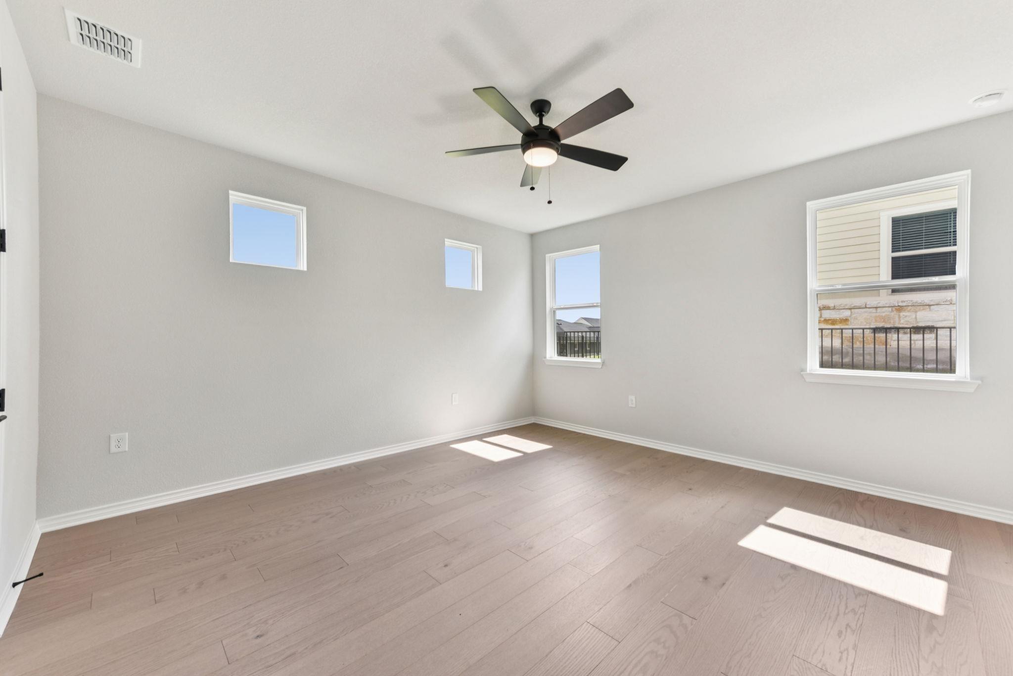 127 Antoinette Way photo 6