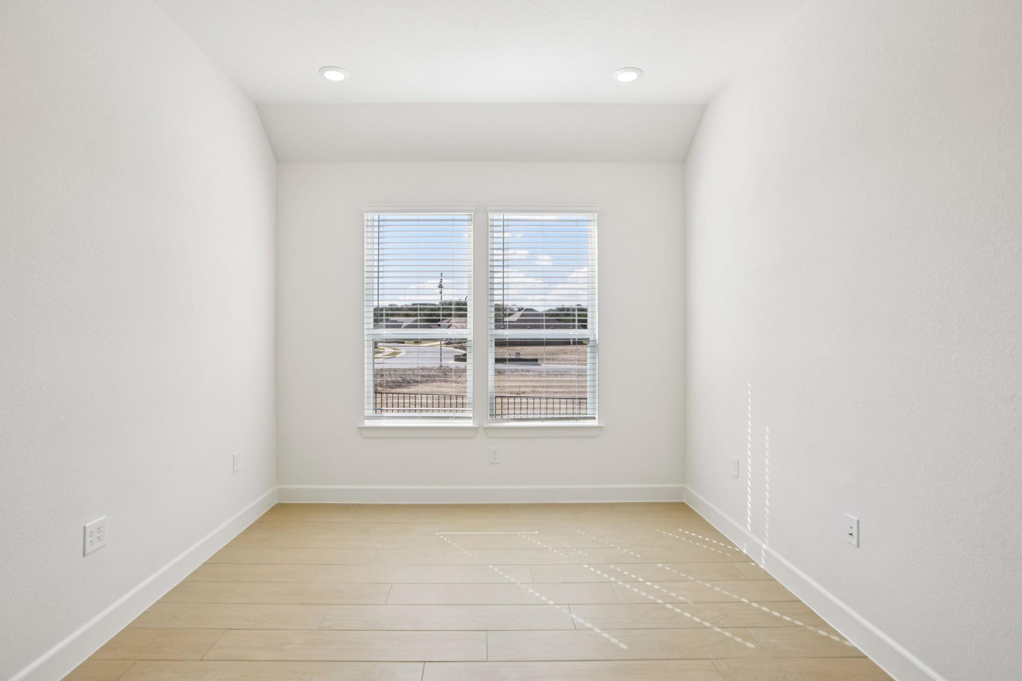 1851 Dancing Oak Ln photo 12