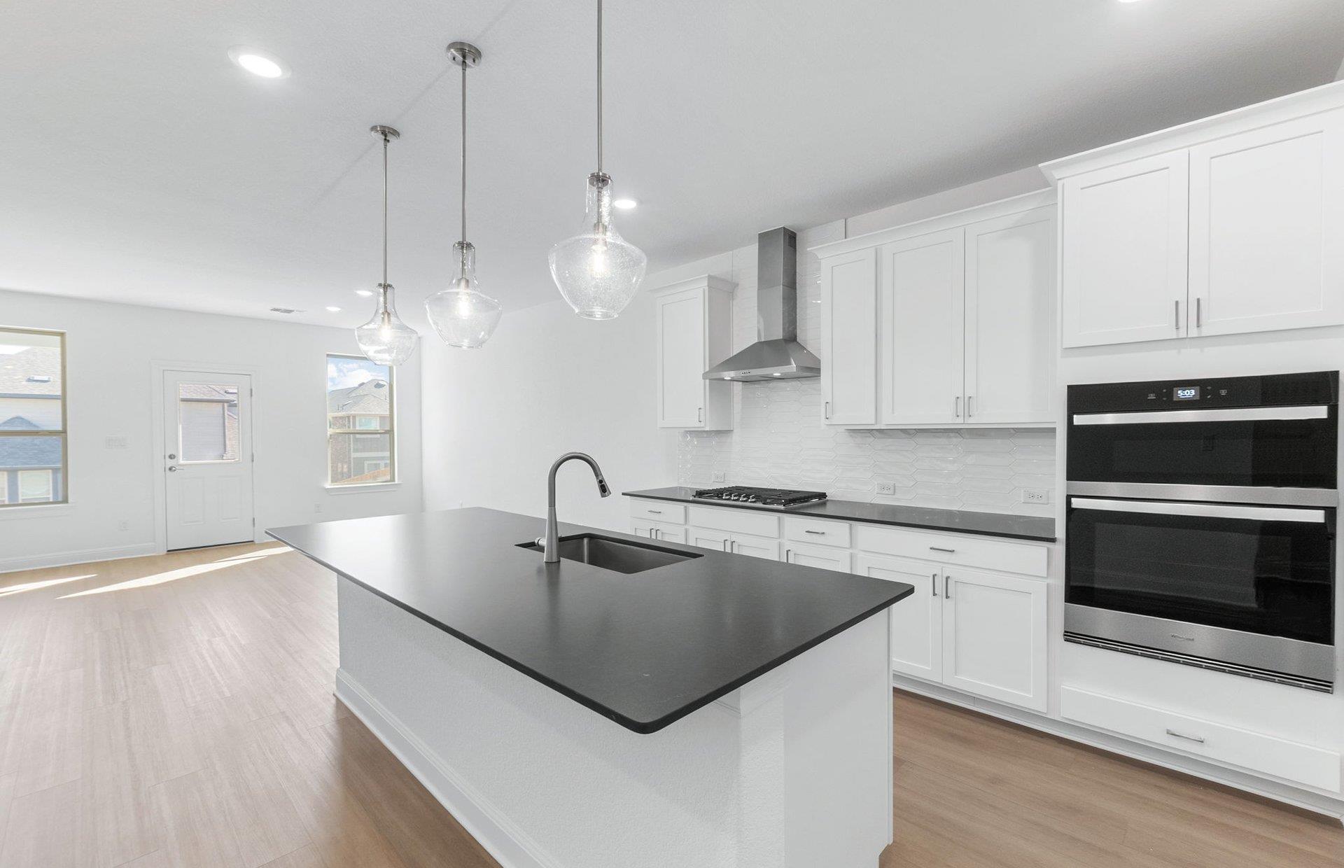 317 Bristlecone Bnd photo 6