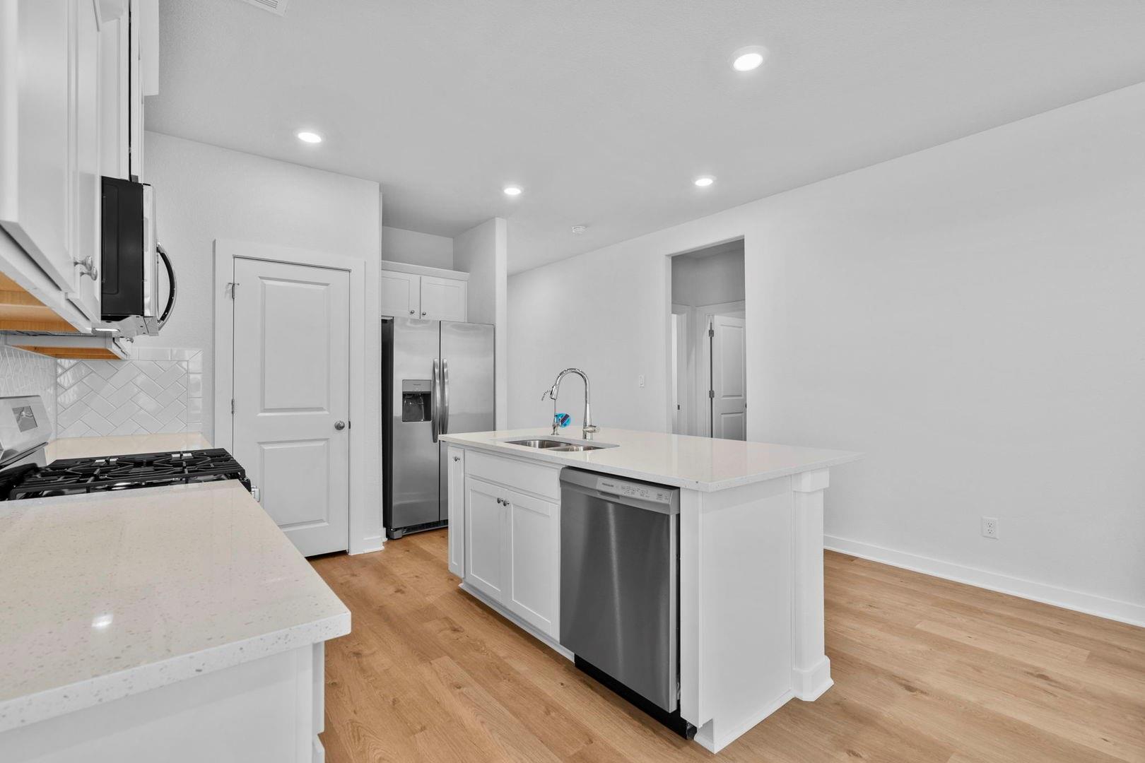 193 Weaver Ln photo 8