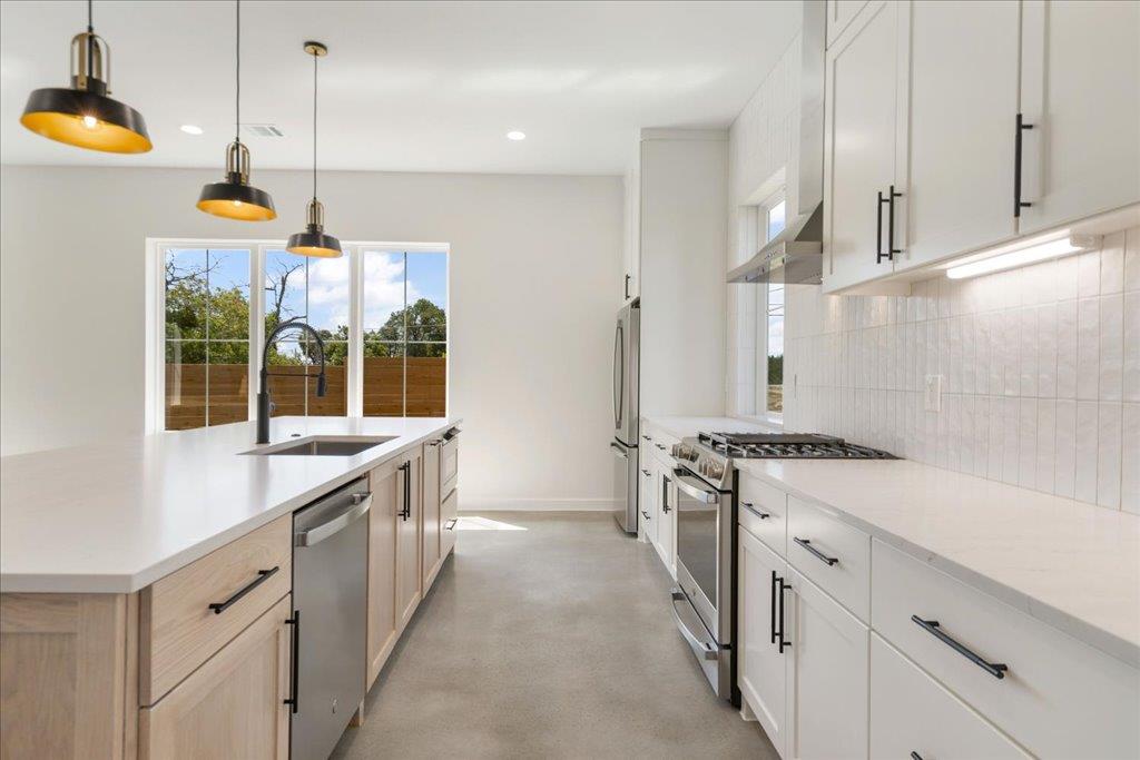 8609 Nina Ln photo 6