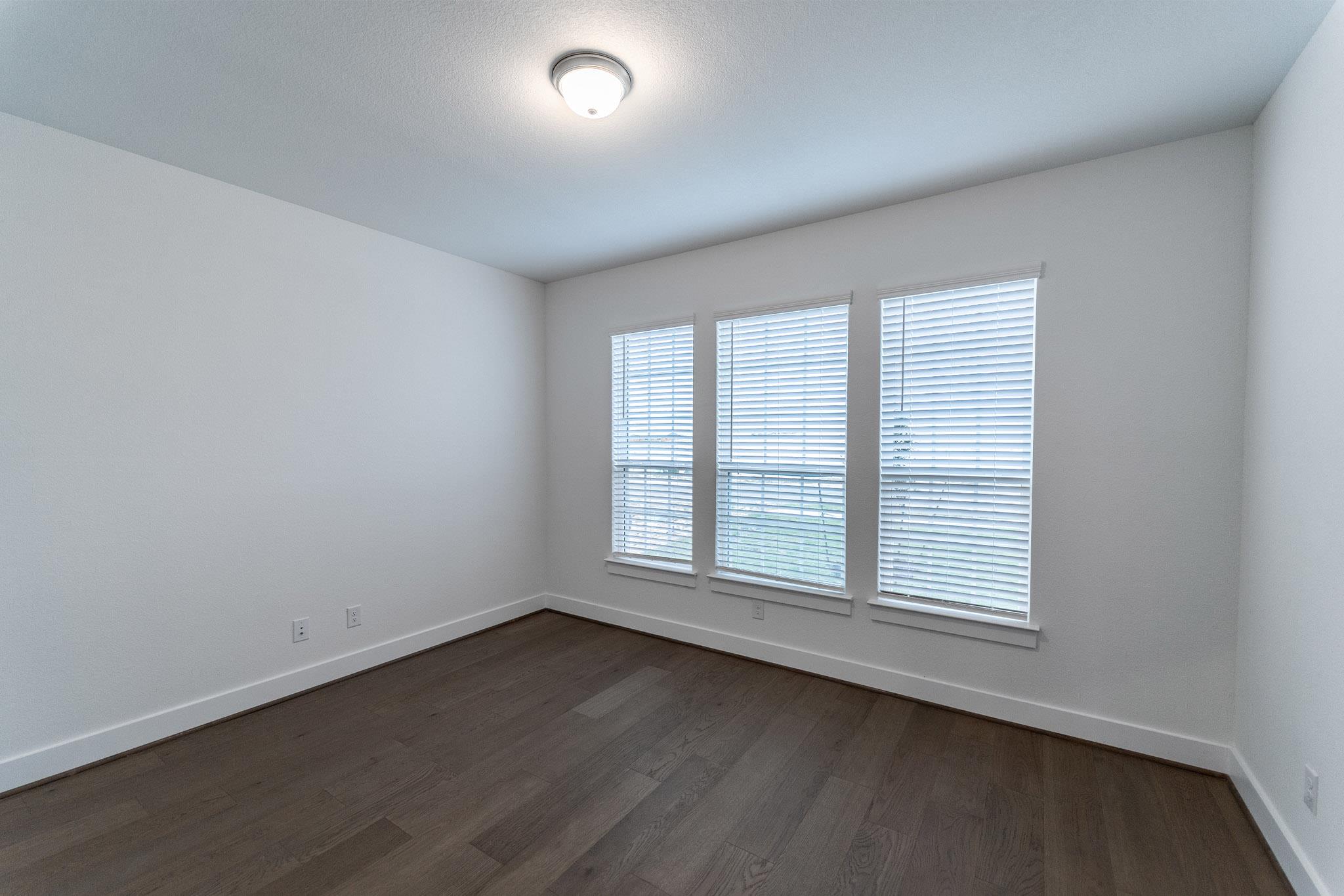 209 Joy Ln photo 10