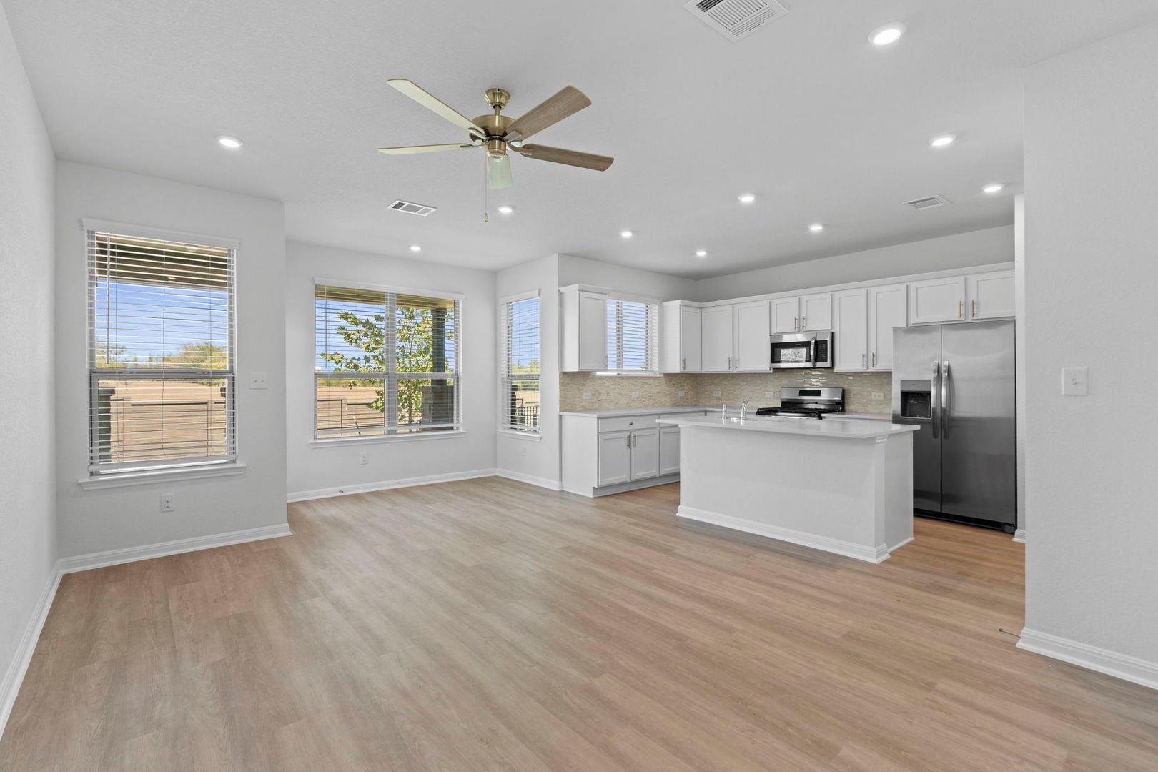 2208A Cornfield Dr photo 2