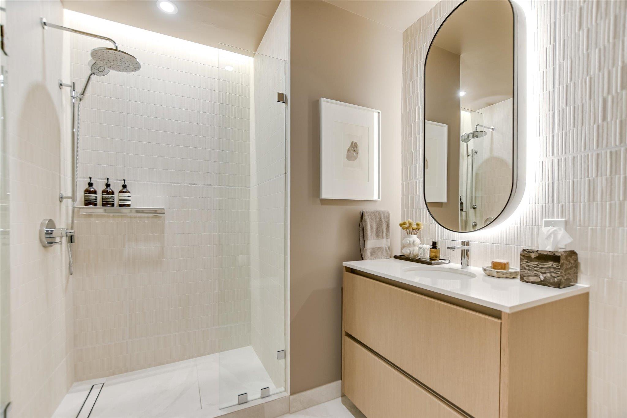 610 Davis St #2607 photo 9