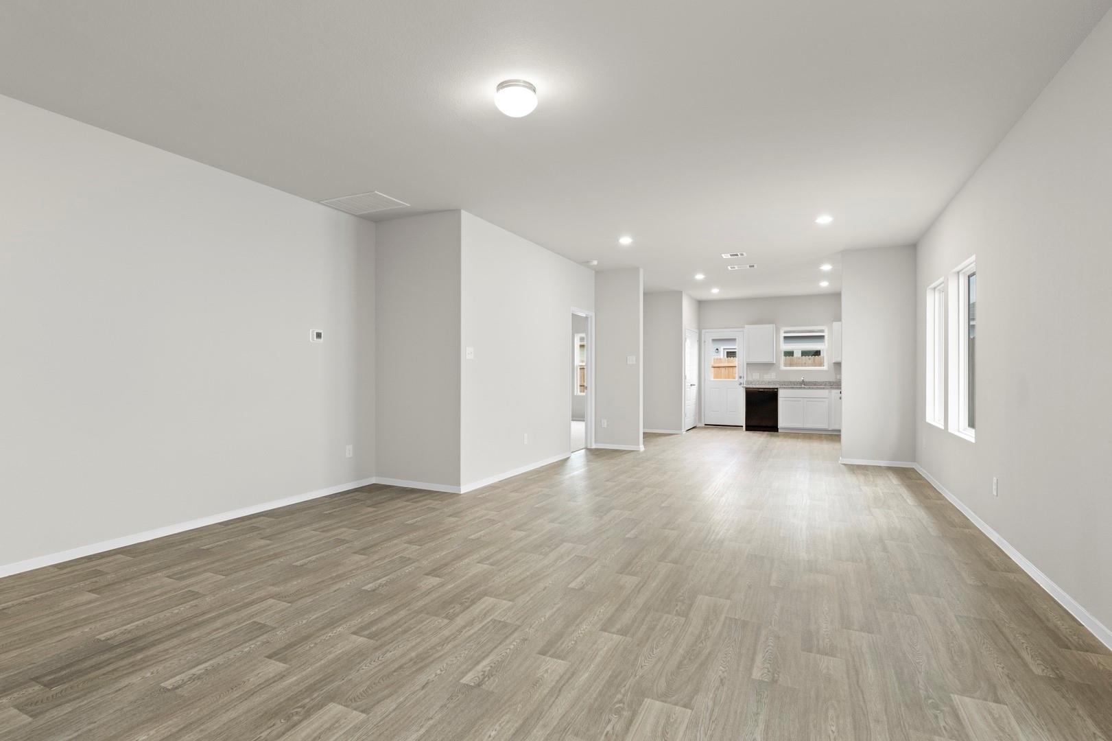 348 Jade St photo 11