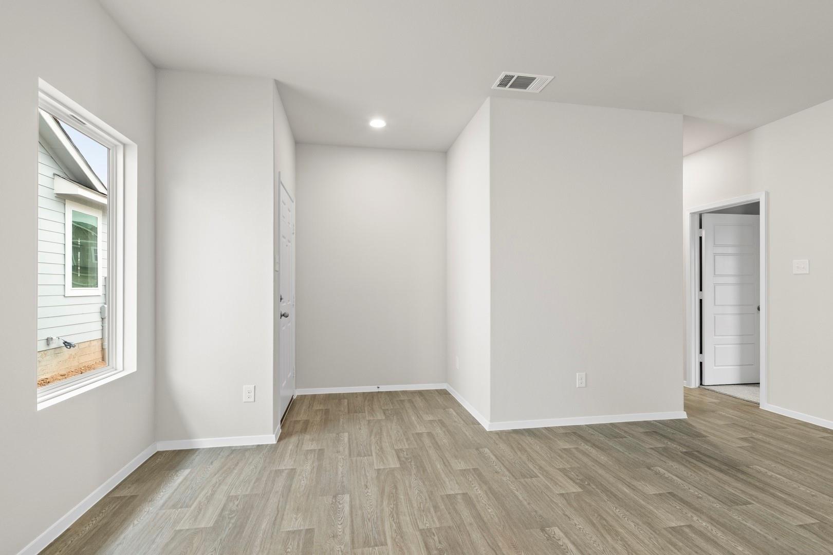 348 Jade St photo 10