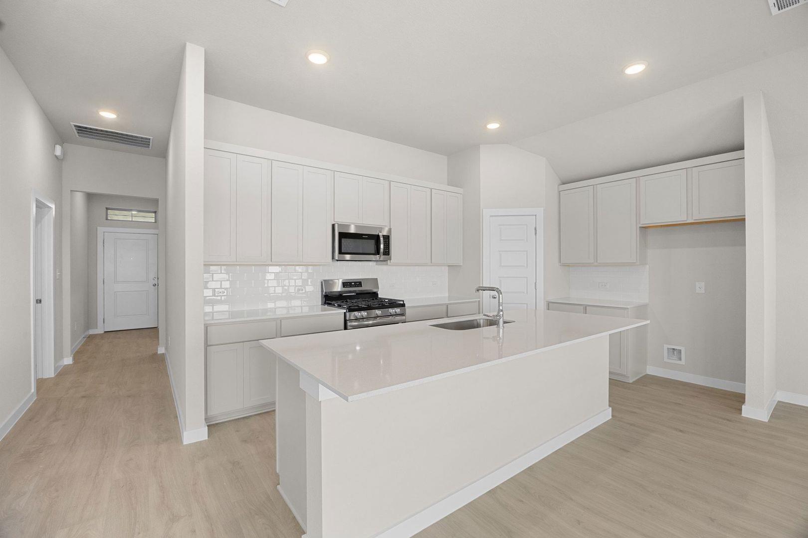 110 Divisadero Dr photo 6