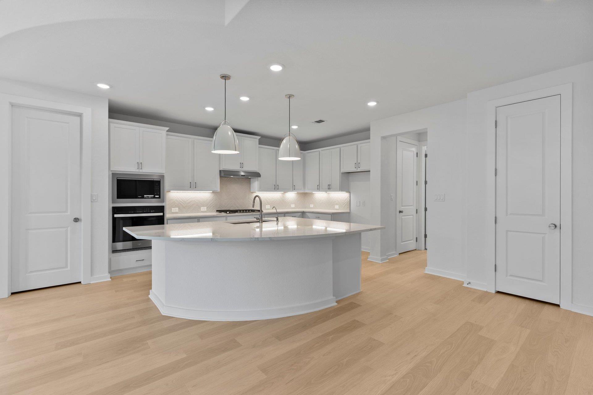 101 Gibbs Dr photo 12
