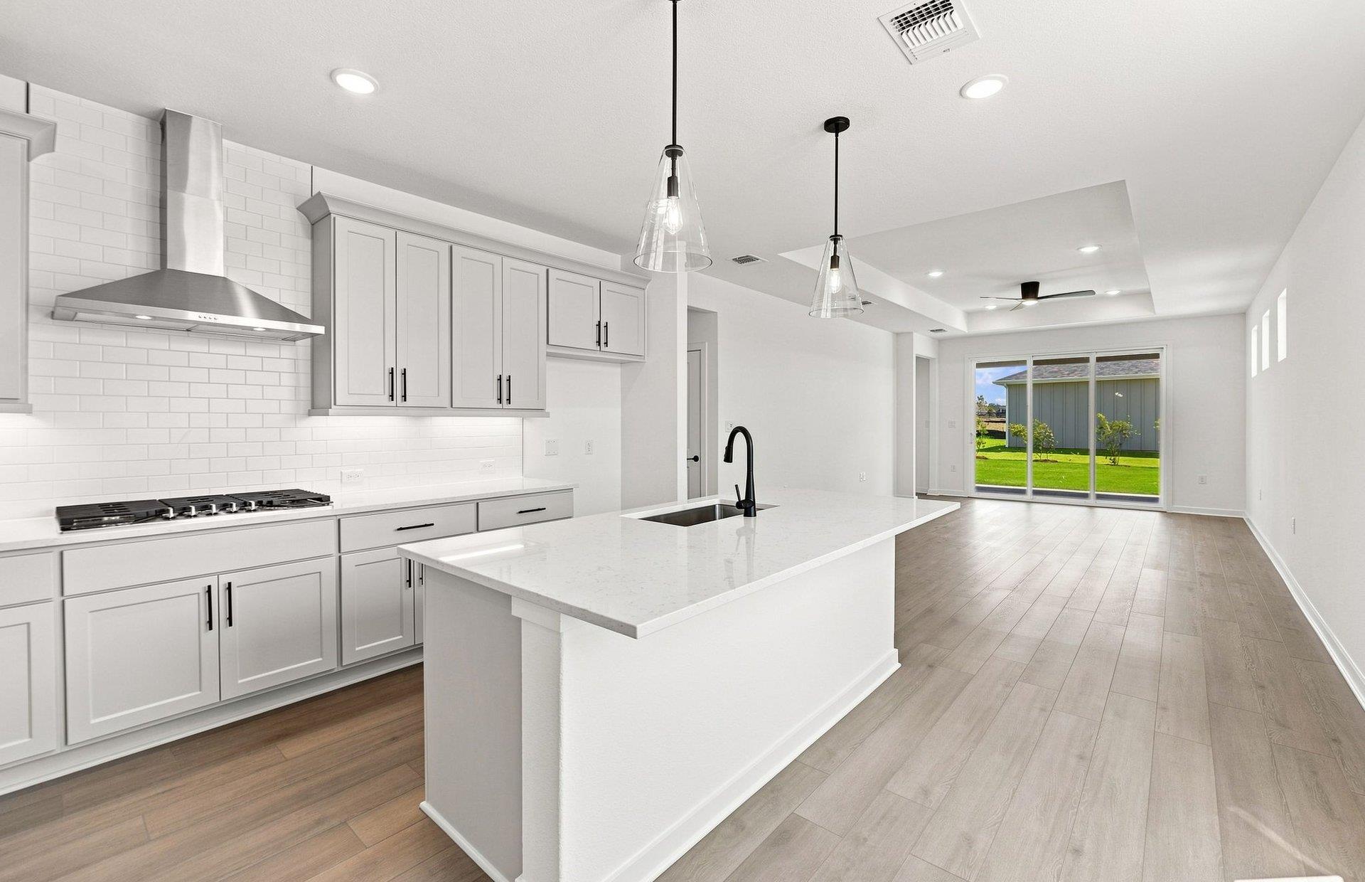 190 Frontera Dr photo 3