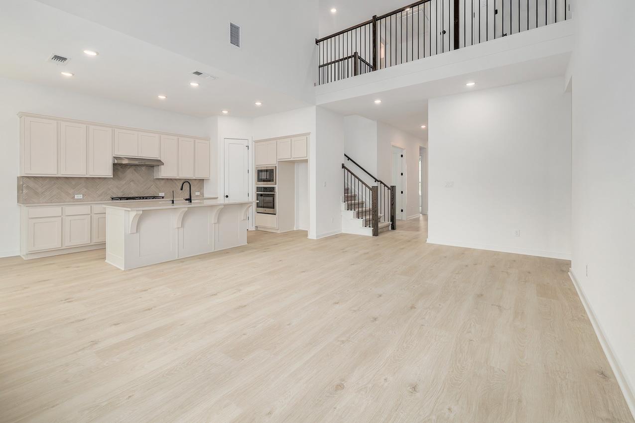 112 Red Camella Dr photo 3