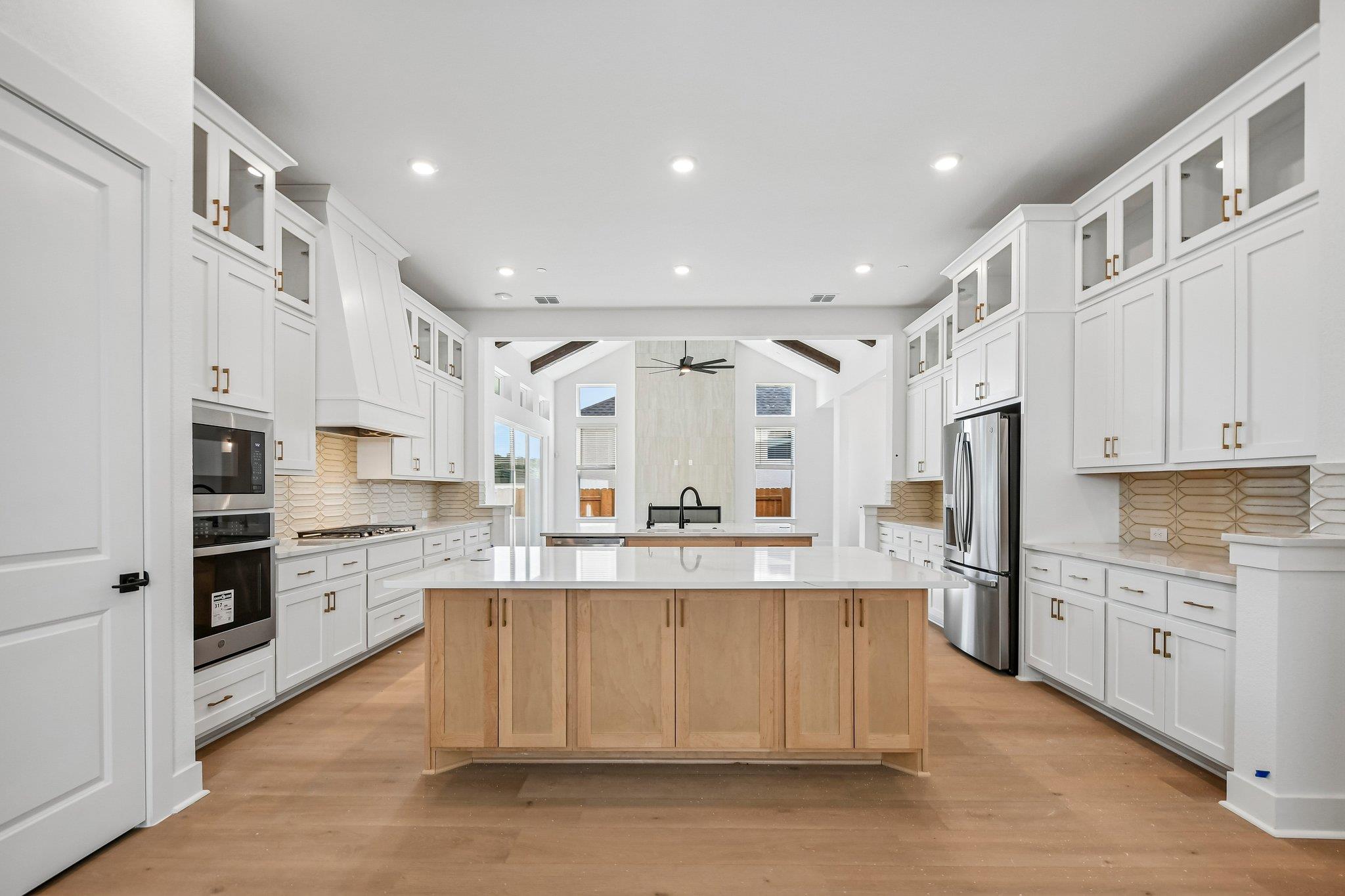 19117 Hopper Ln photo 6