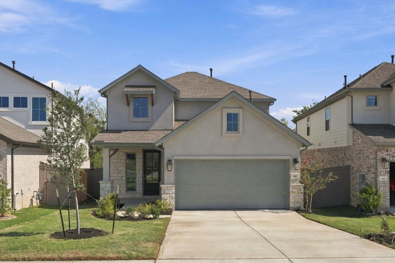 140 Bloomington Loop