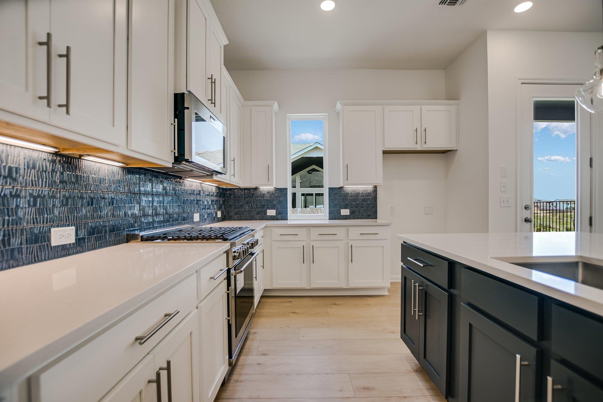8519 Dongan Dr photo 8