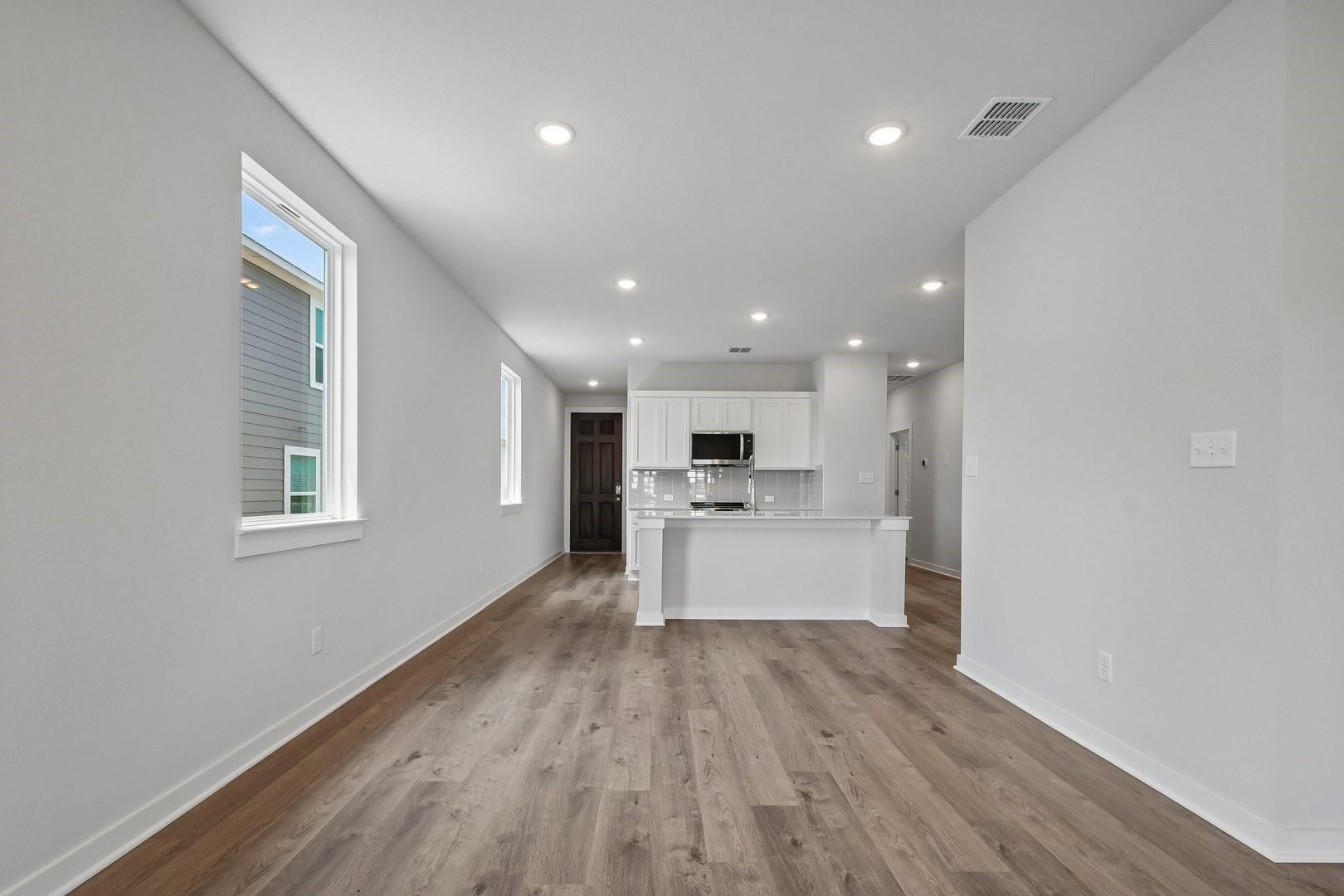 1209 Lavender Way photo 9