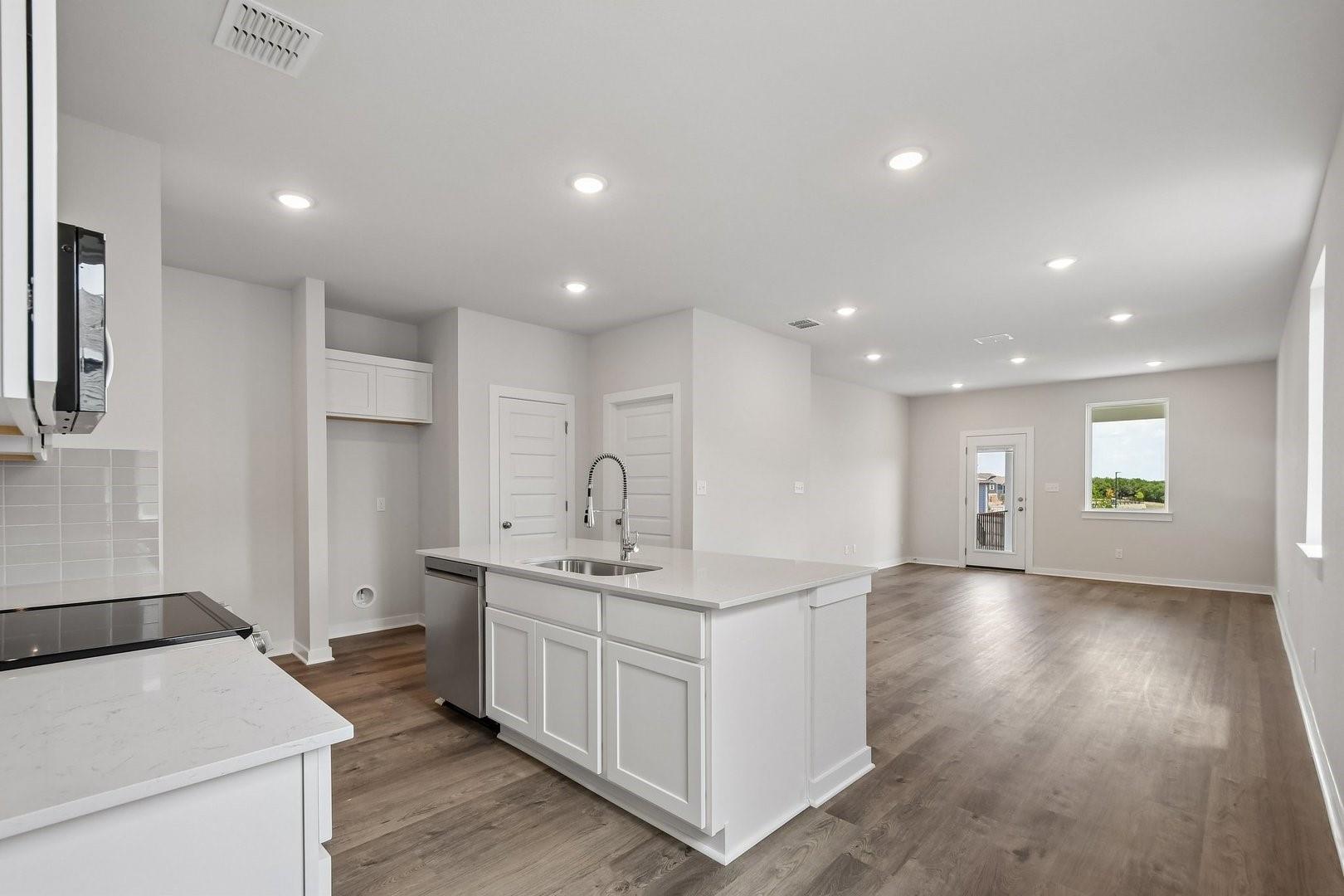 1209 Lavender Way photo 10