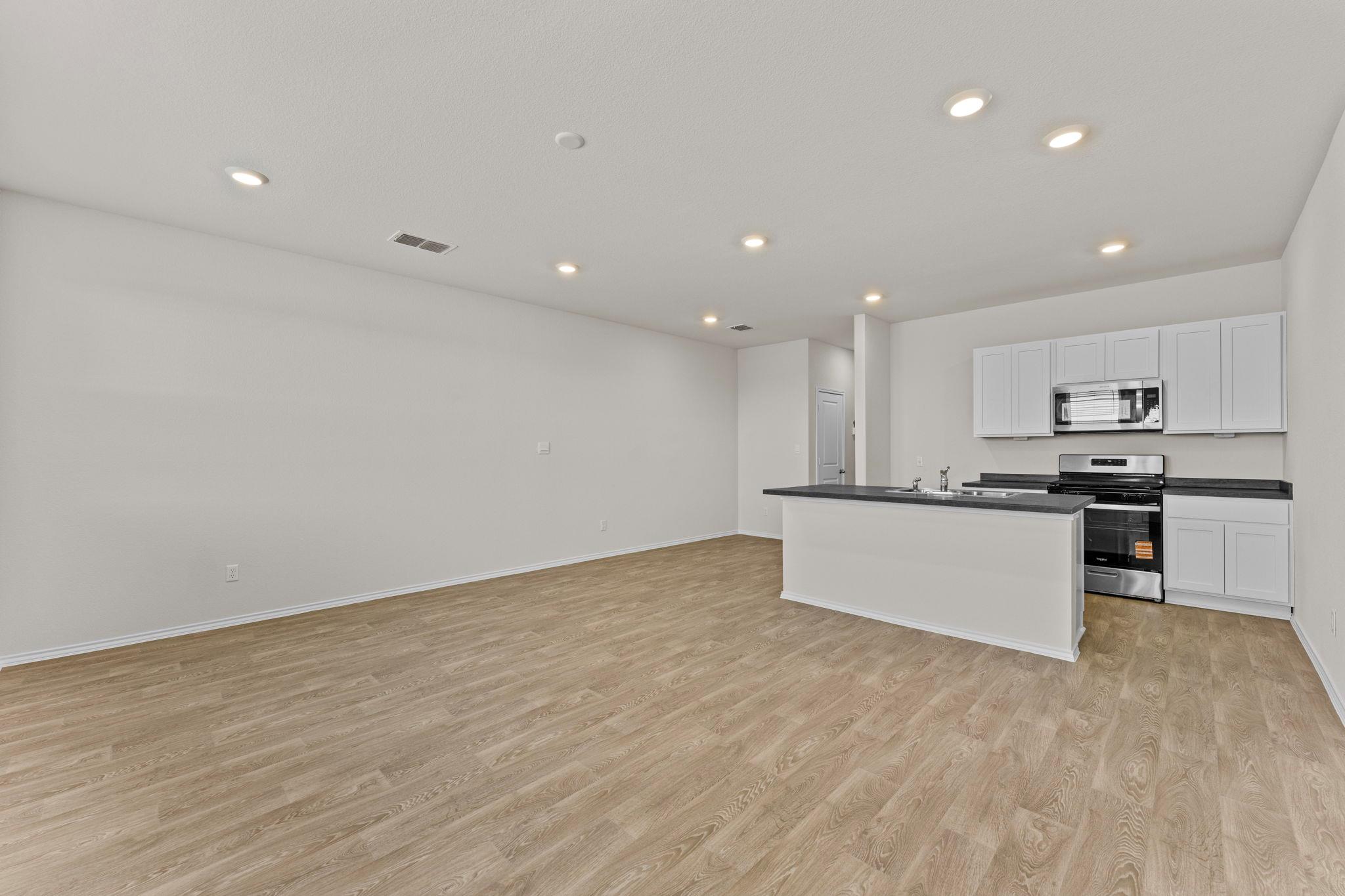 132 Kendall Ln photo 8