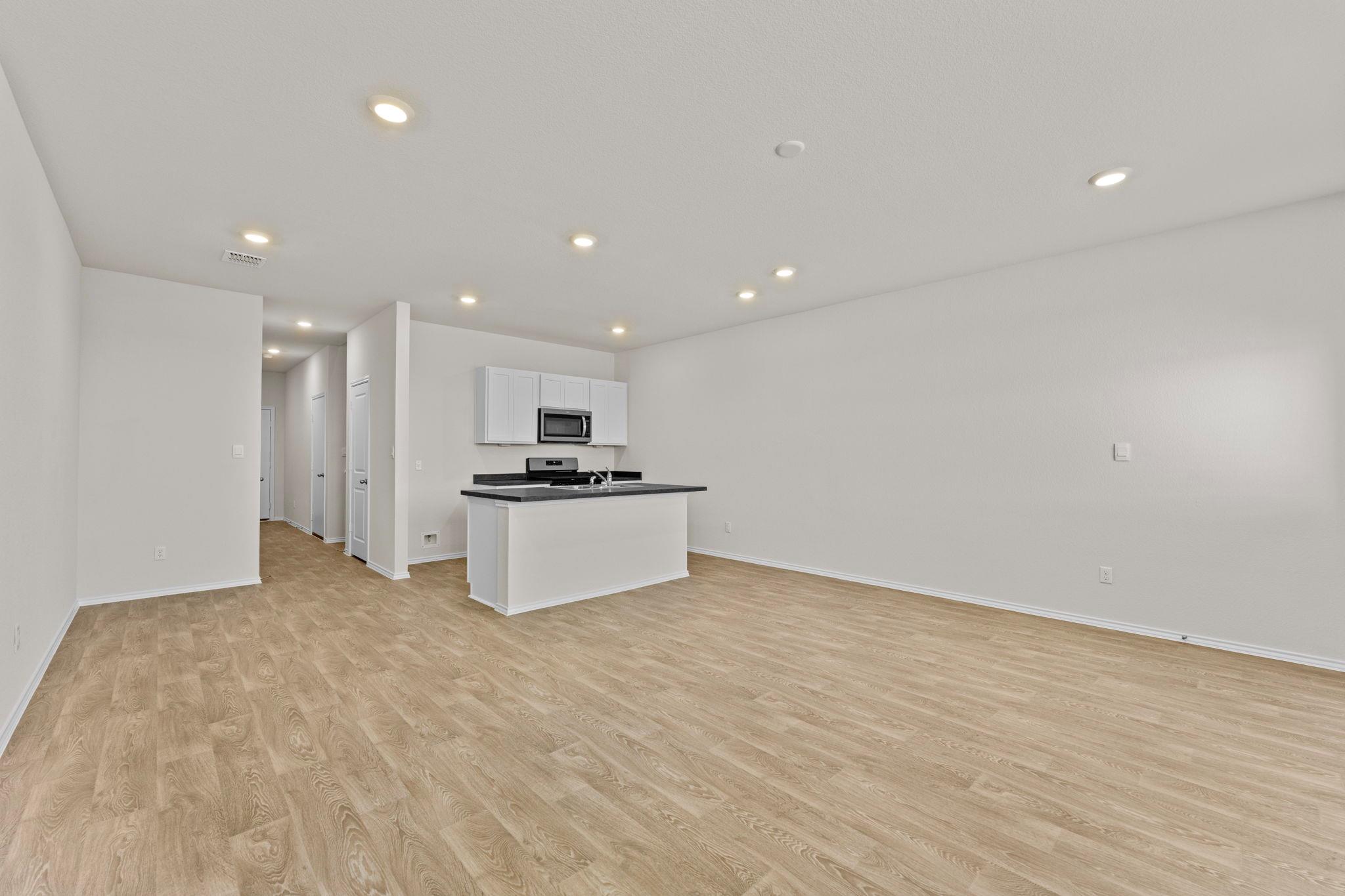 132 Kendall Ln photo 9