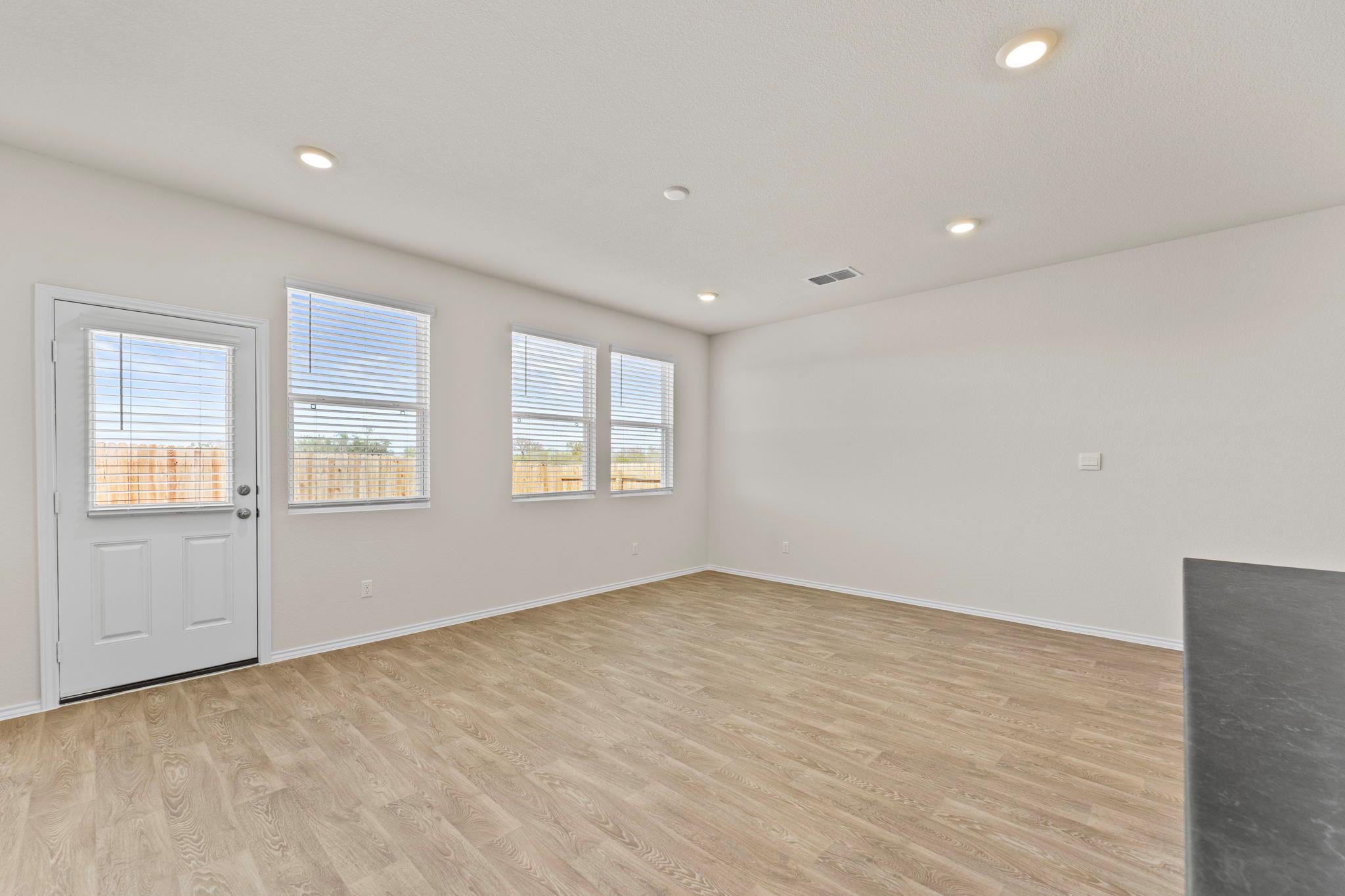 132 Kendall Ln photo 10