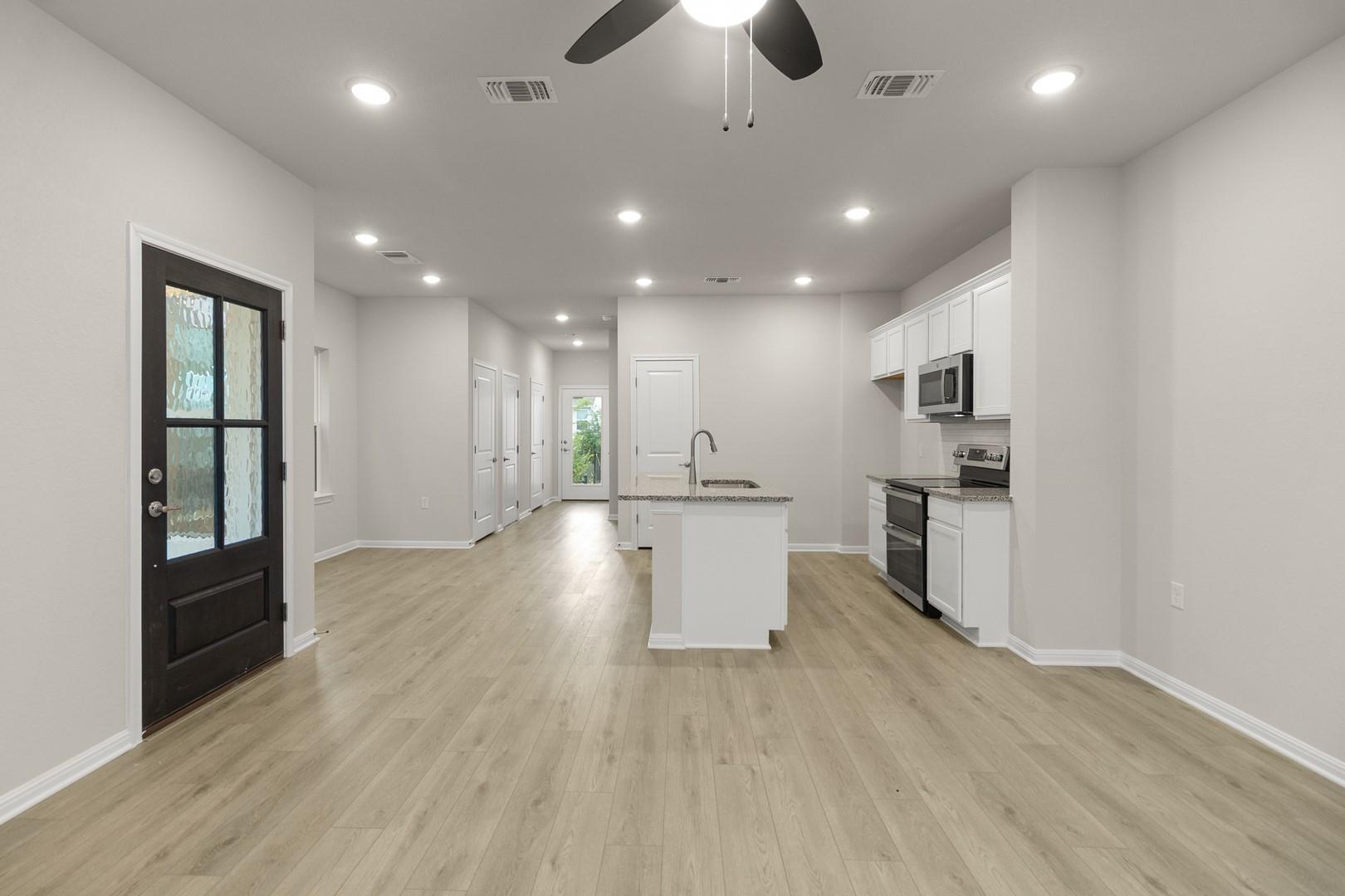 16806 Sonoma Breeze Dr photo 11
