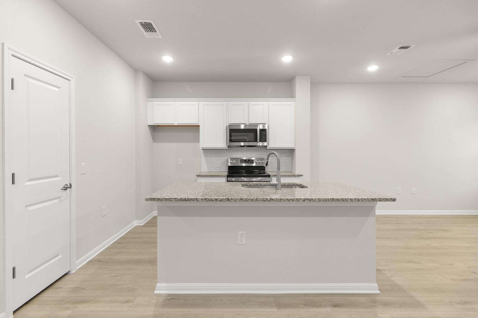 16806 Sonoma Breeze Dr photo 4