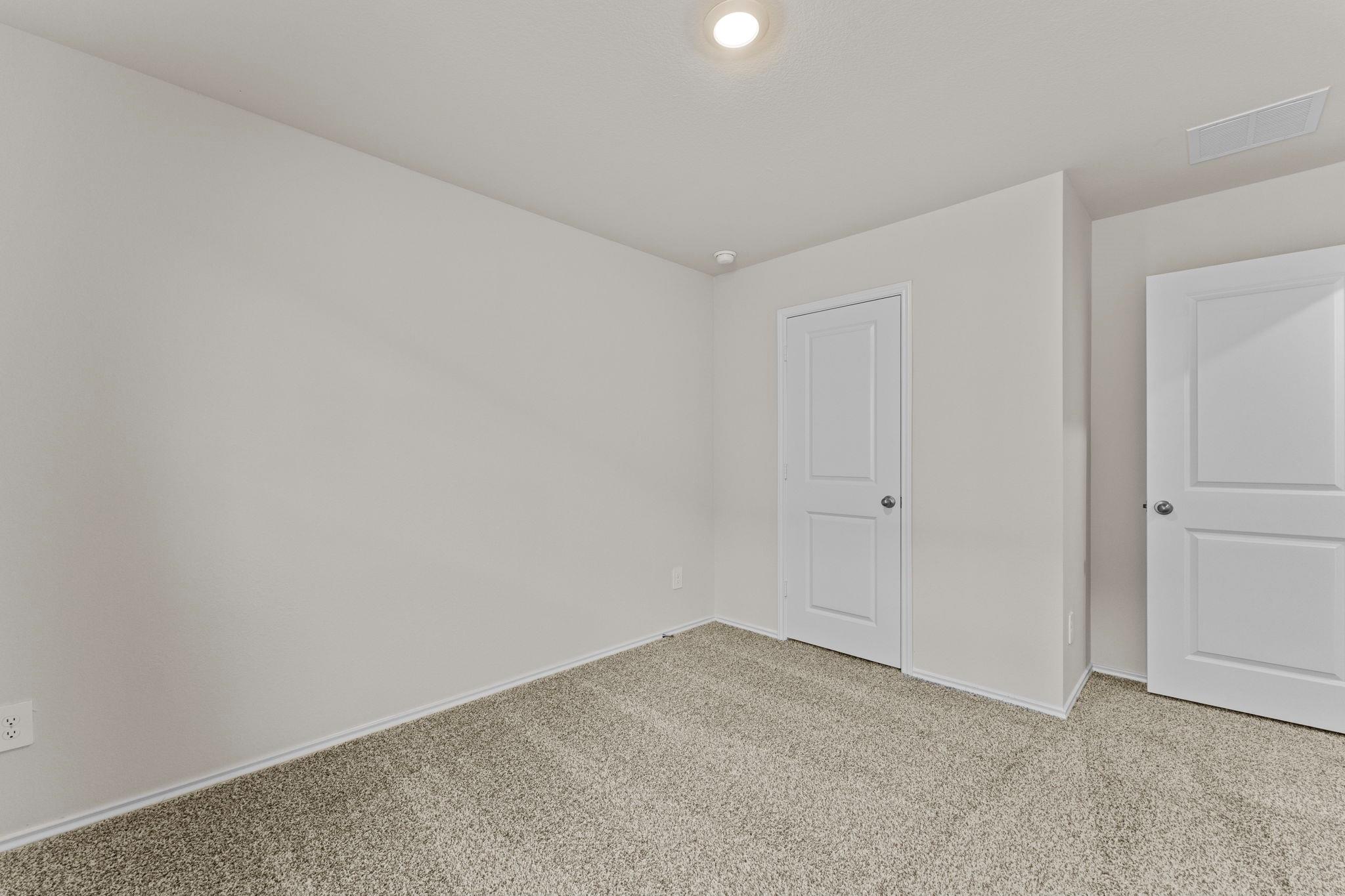 422 Low Pasture Trl photo 11