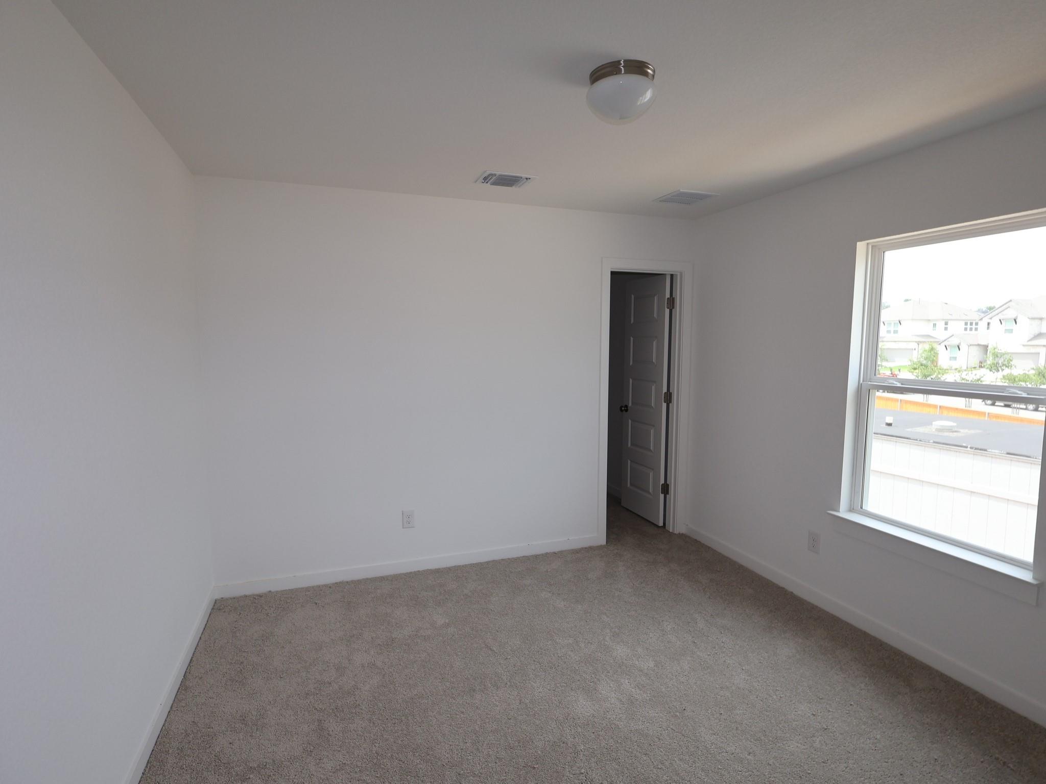 122 Heritage Forest Pkwy photo 12