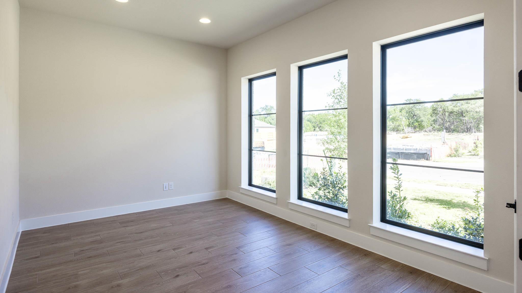 1032 Sunset Hill Way photo 3
