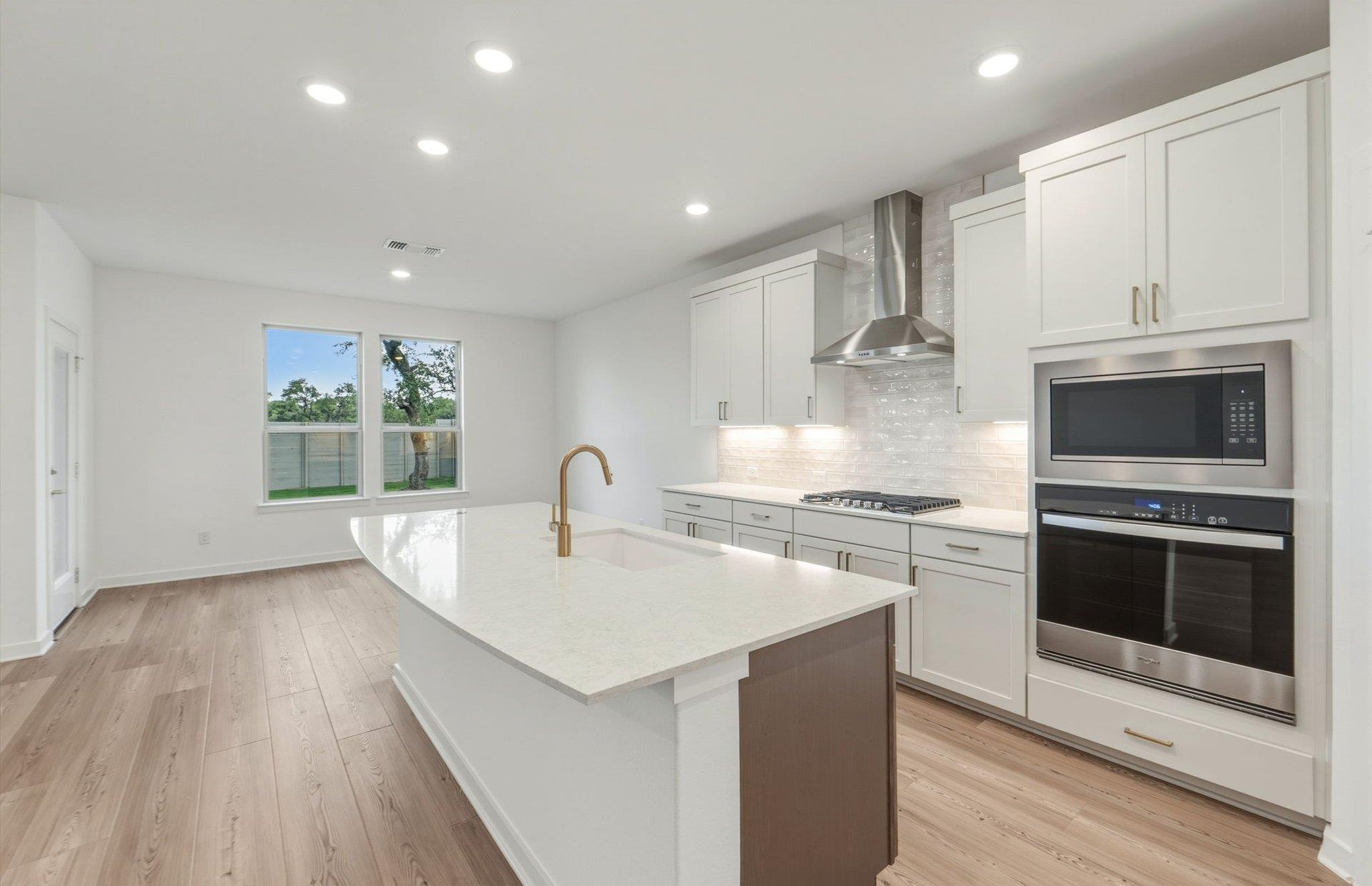 1816 Spring Mountain Cv photo 4