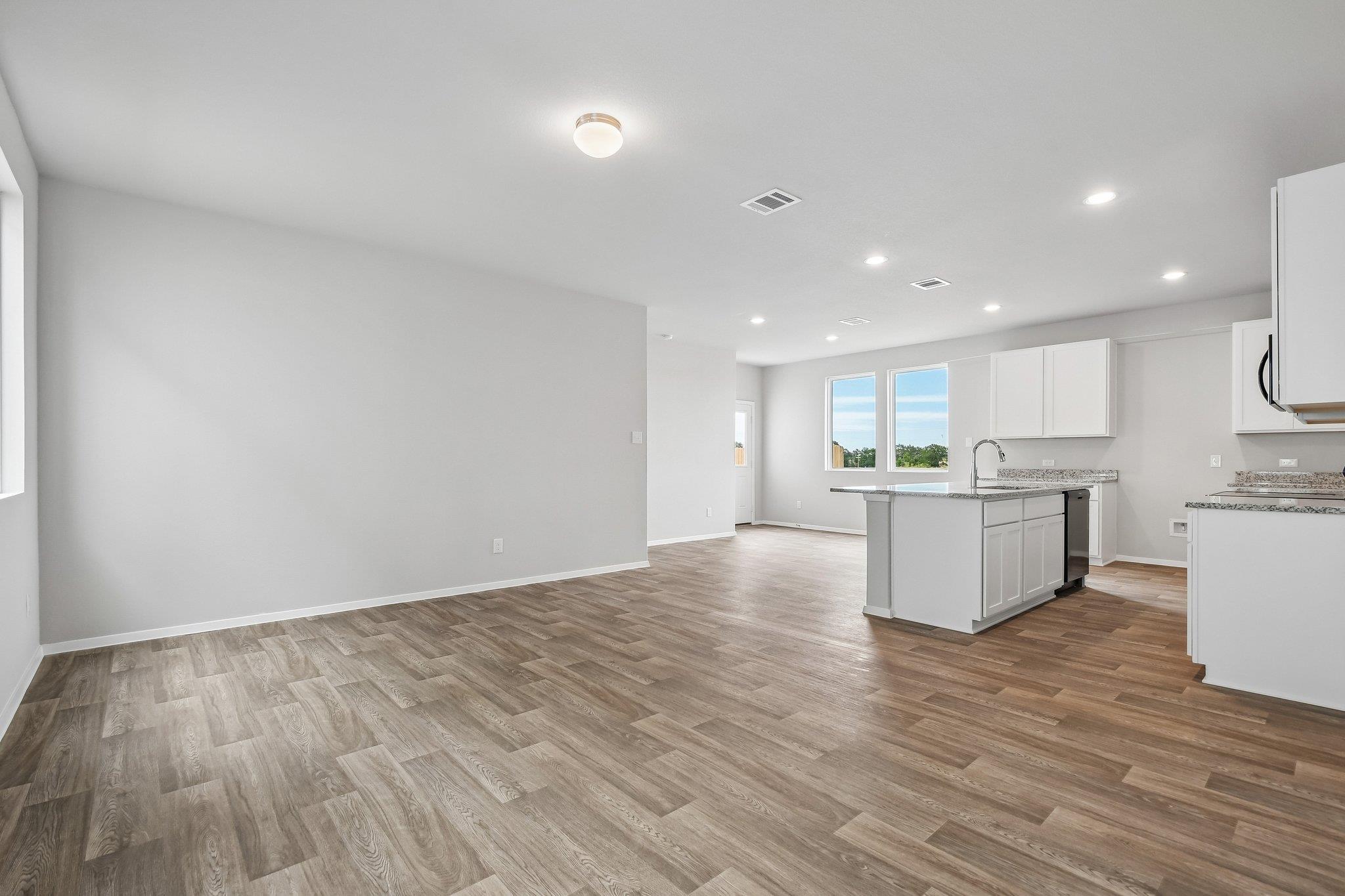 104 Adze Dr photo 12