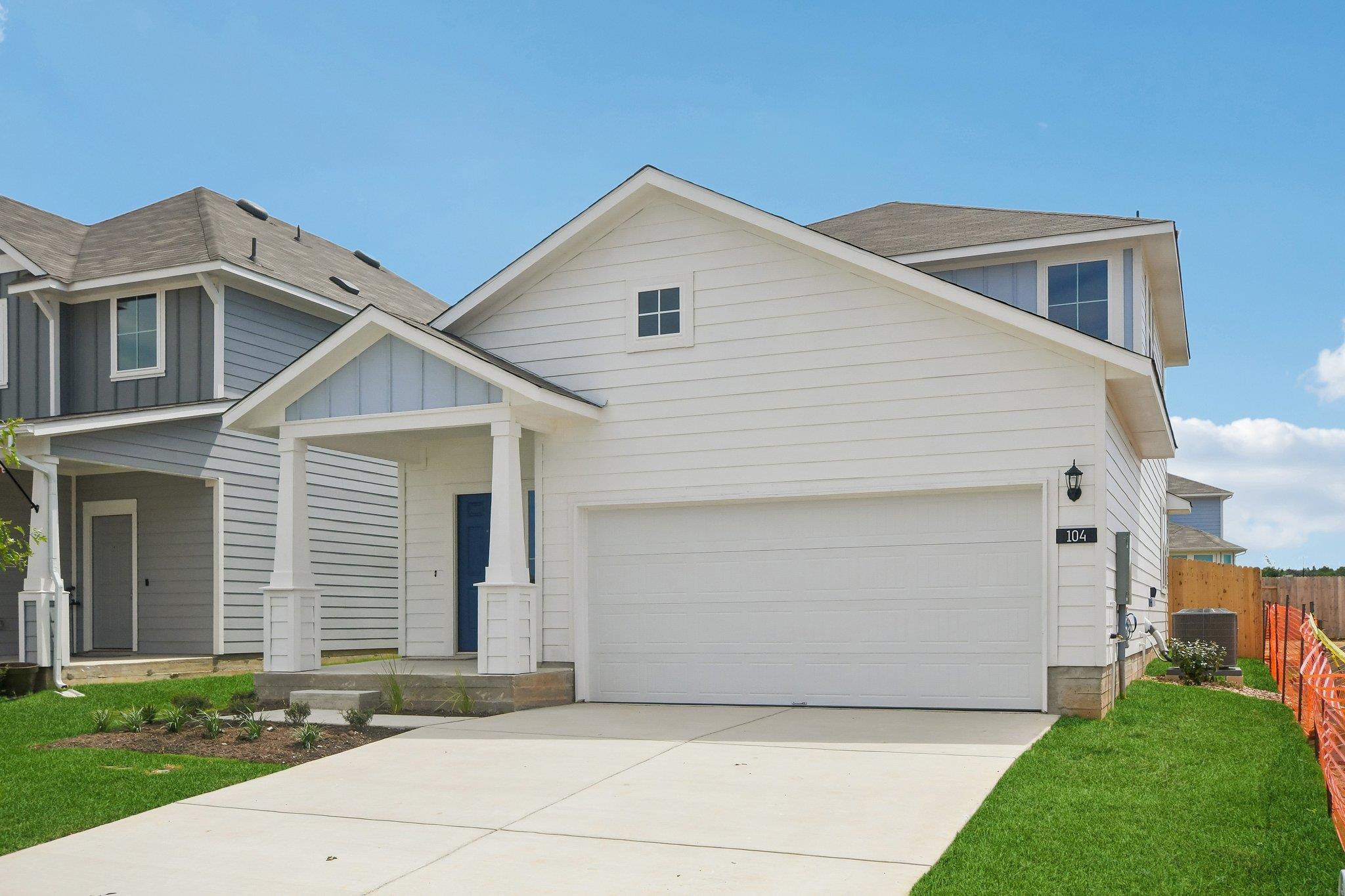 104 Adze Dr photo 3