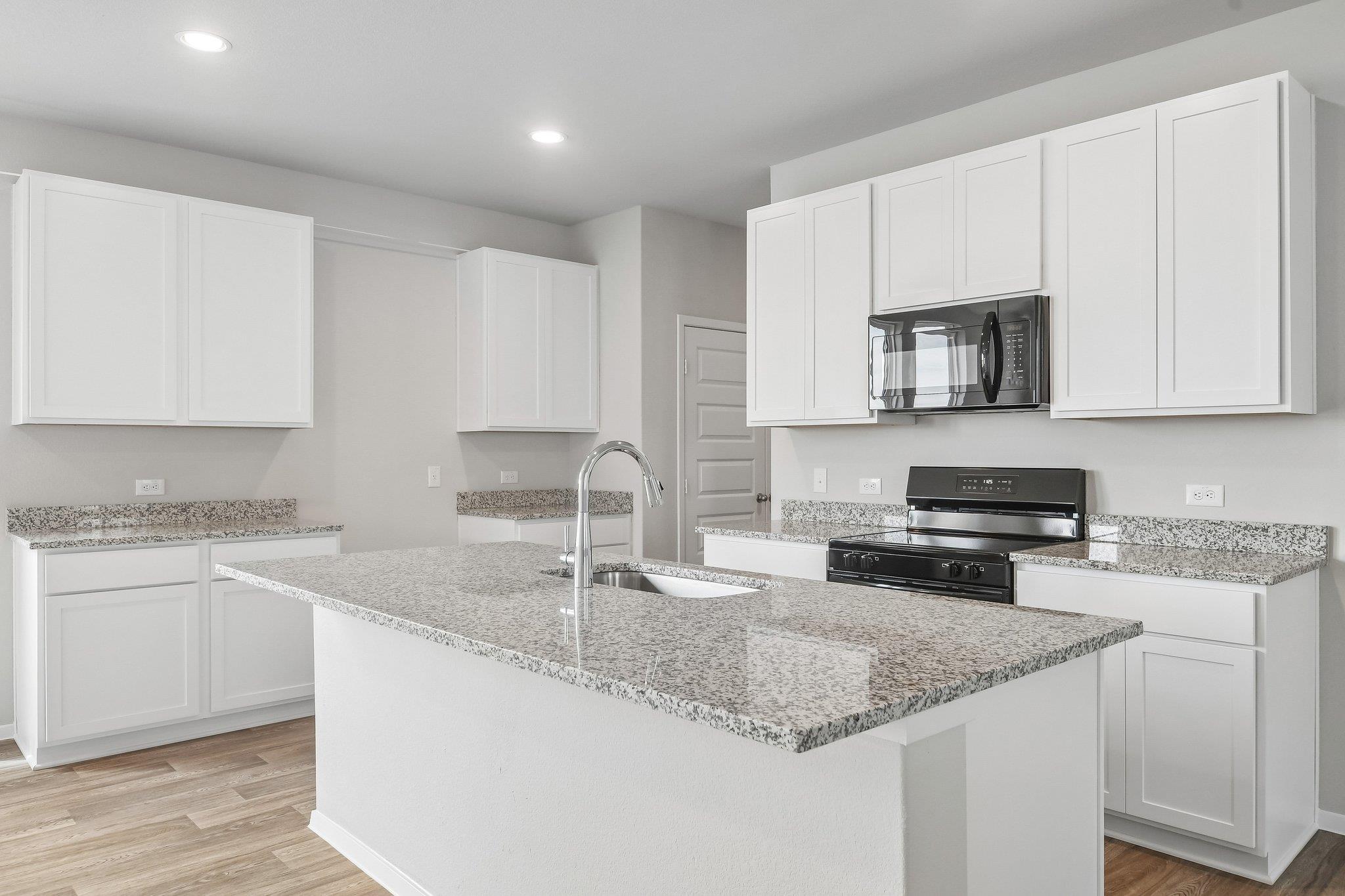 104 Adze Dr photo 8