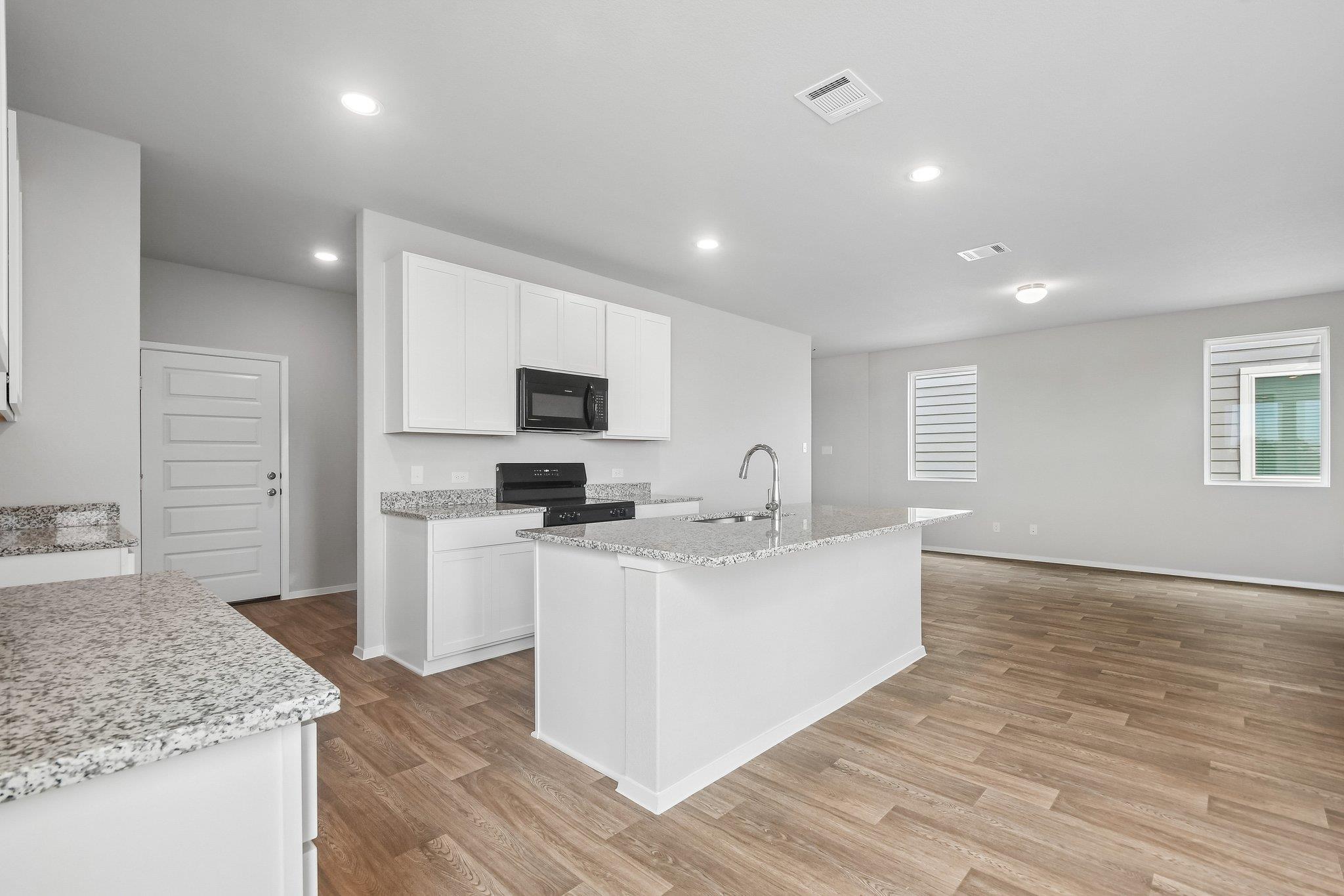 104 Adze Dr photo 10