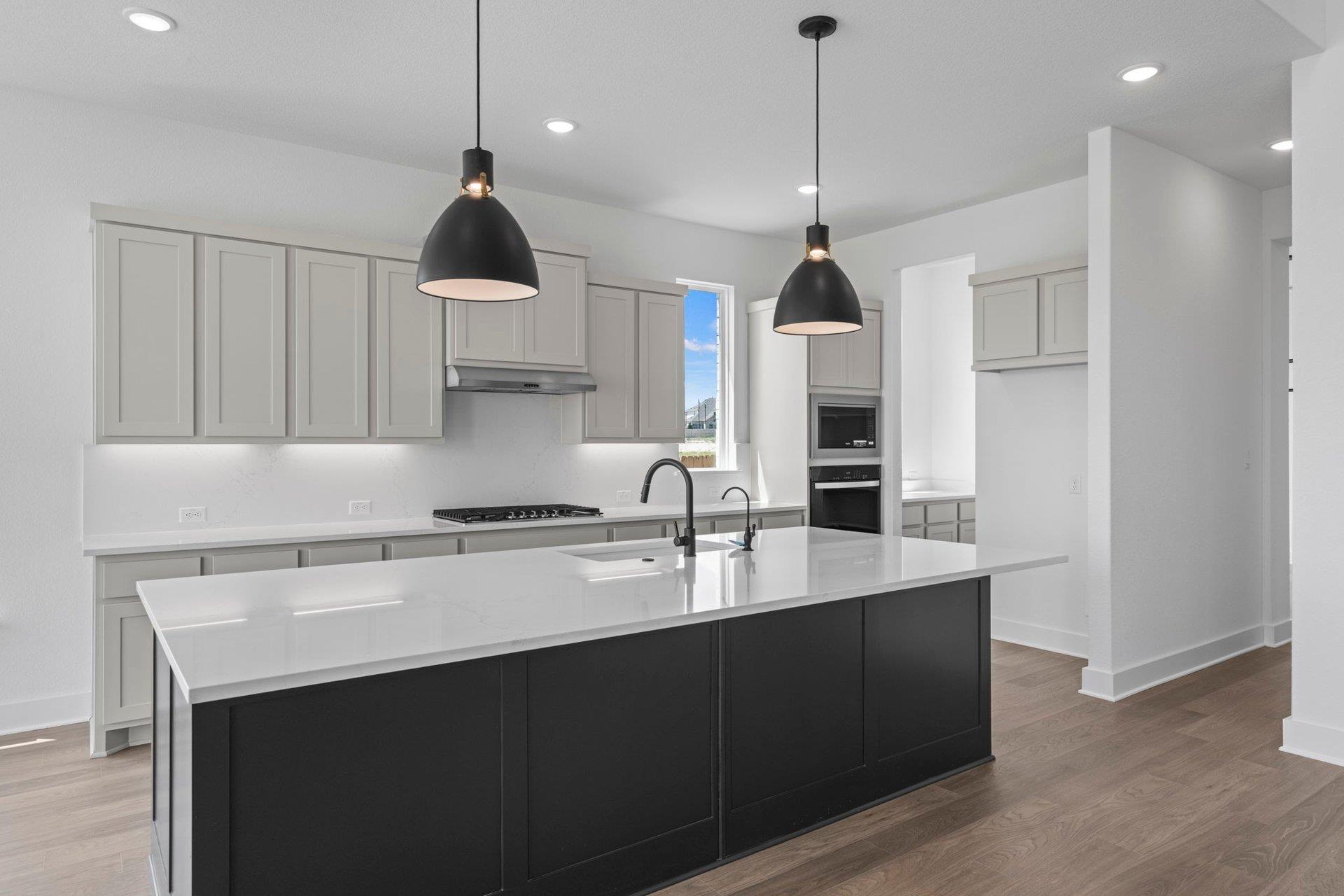 120 Clancy Dr photo 11
