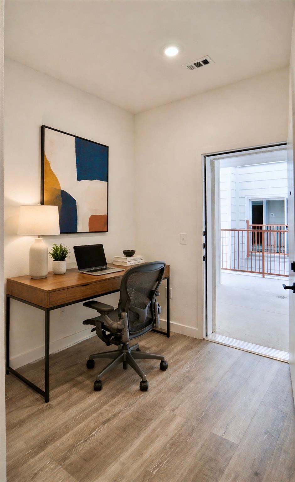 1309 Chicon St #401 photo 5