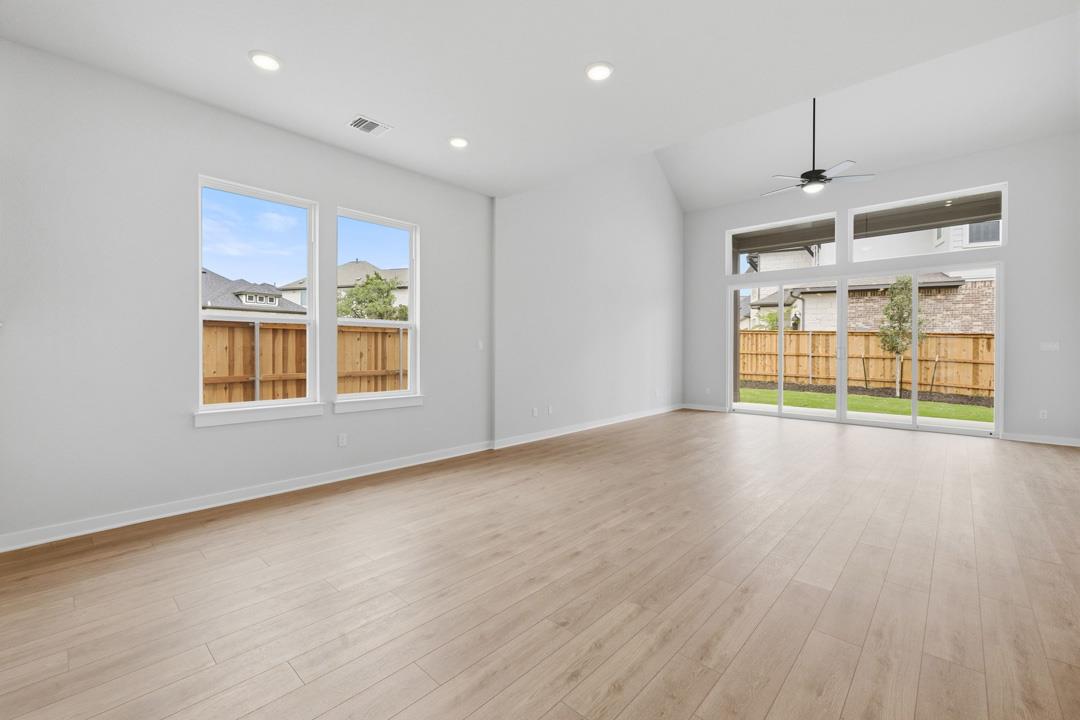 111 Sacred Fig Road photo 6