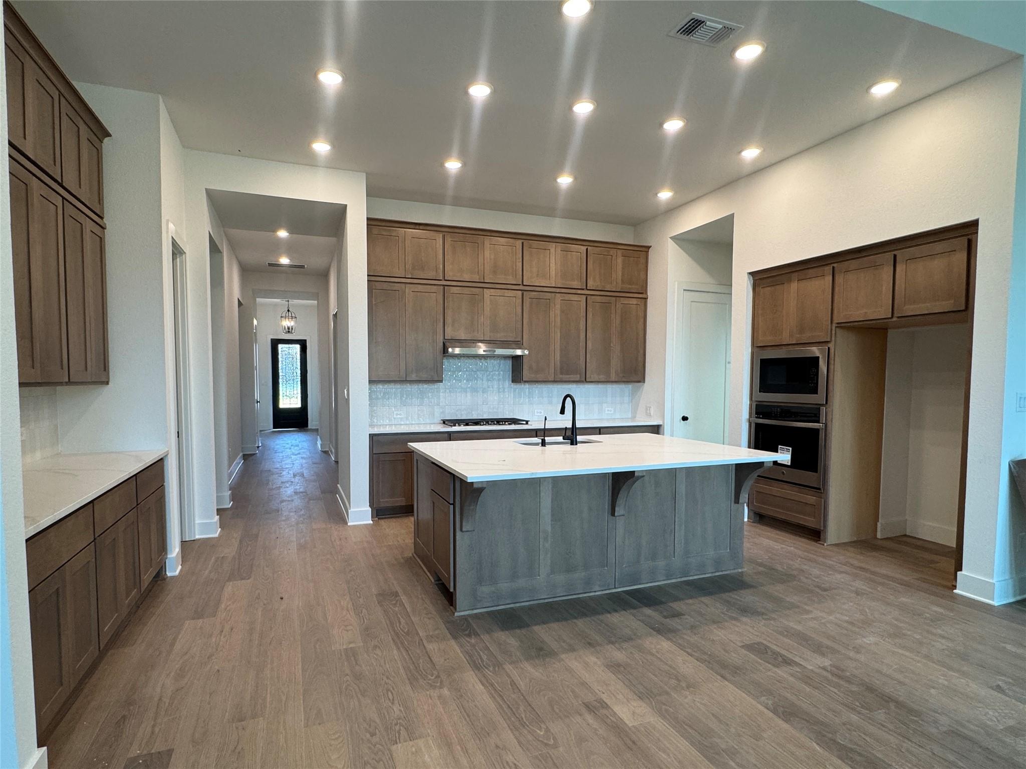 1740 Snowdrop Dr photo 8