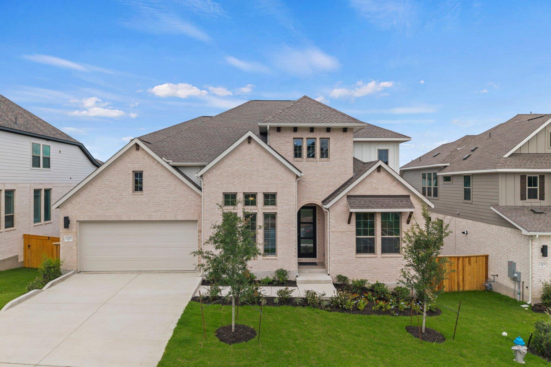 1325 White Daisy Ln photo 3