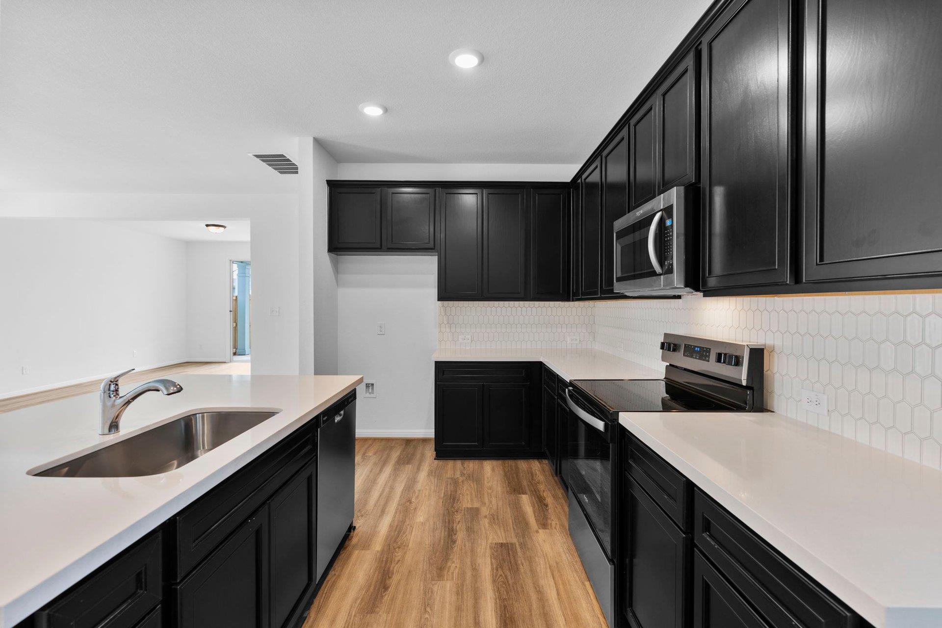 112 Cherry Blossom Ln photo 10