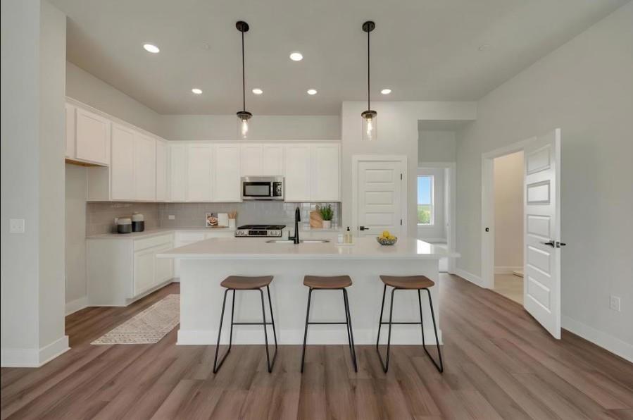 1015 Lucinda Williams Dr photo 3