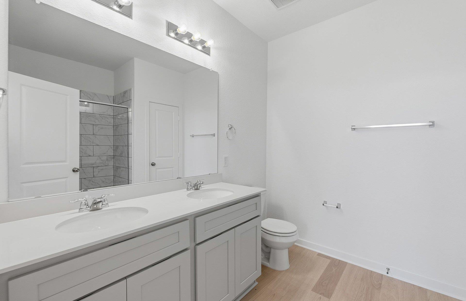 110 Golden Bell Way photo 12