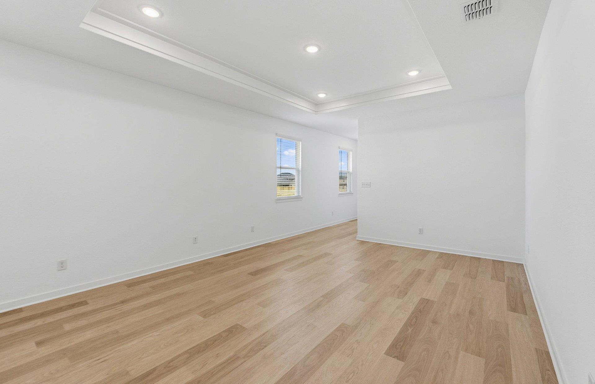 110 Golden Bell Way photo 8