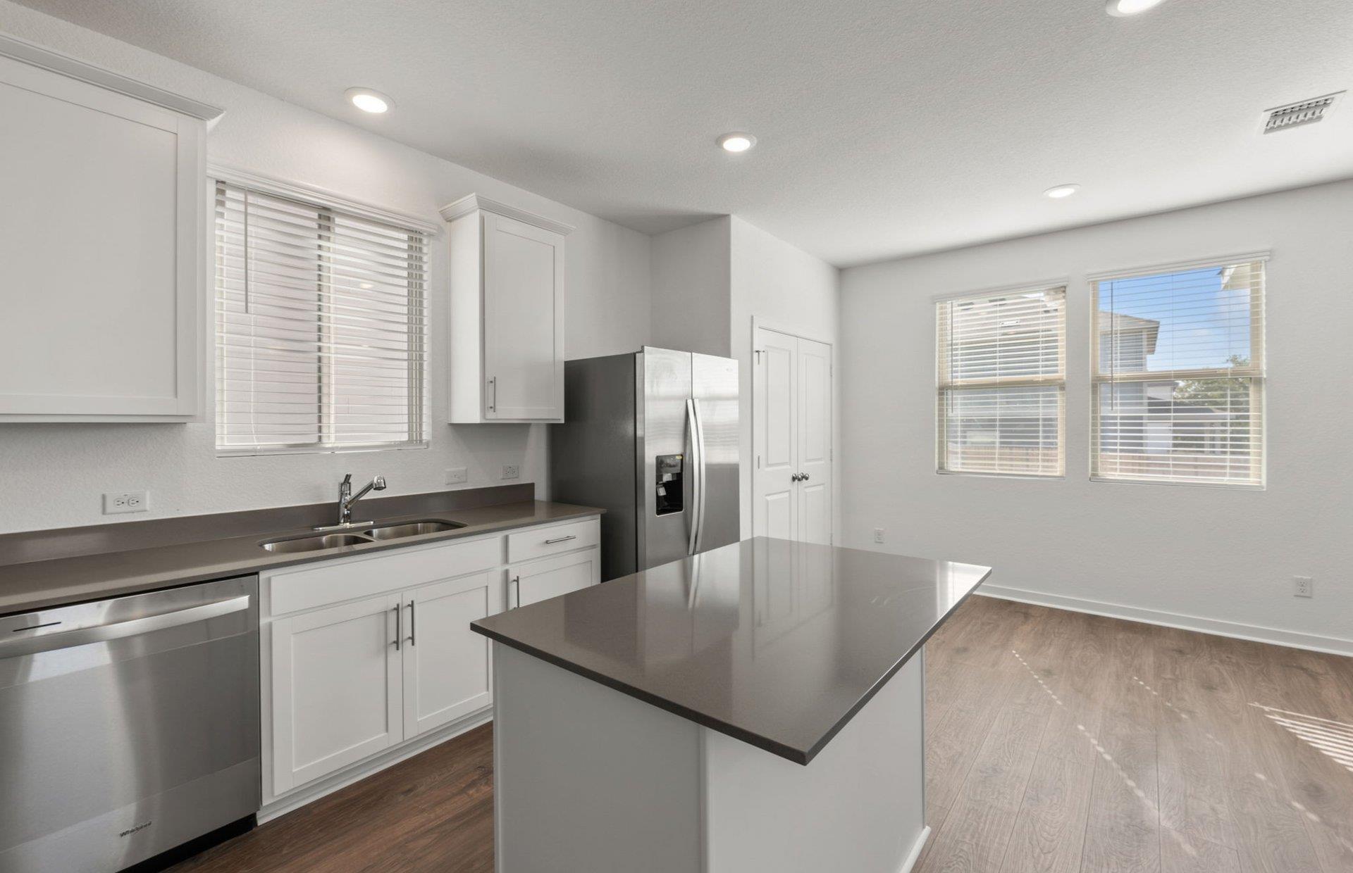 590 Rubber Tree Way photo 5