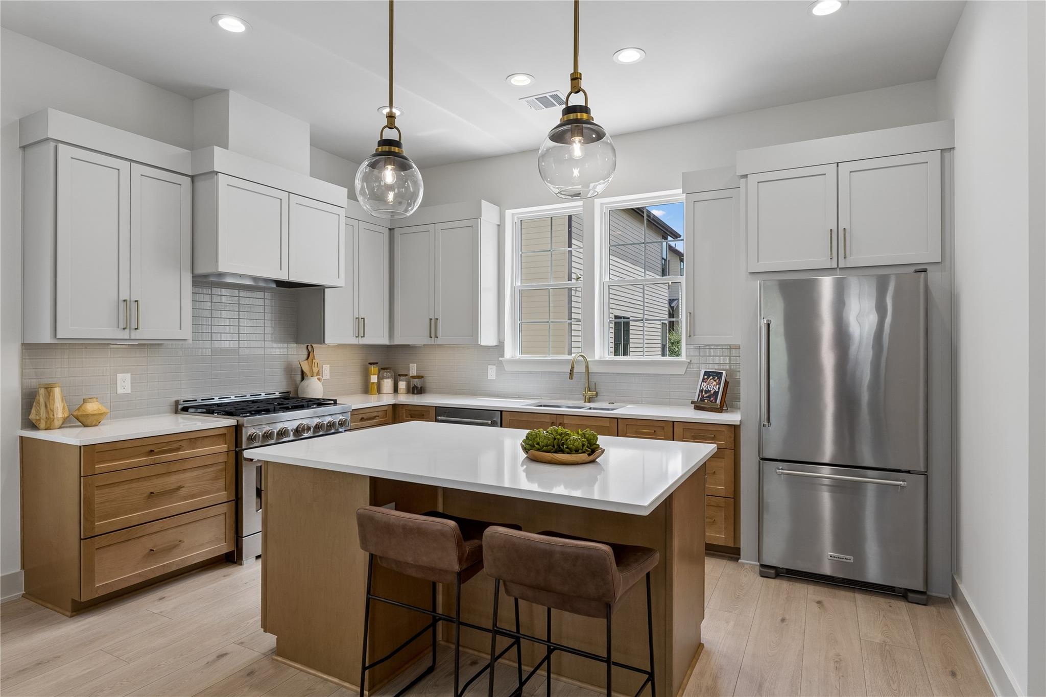 2209 Woodland Ave #203 photo 12